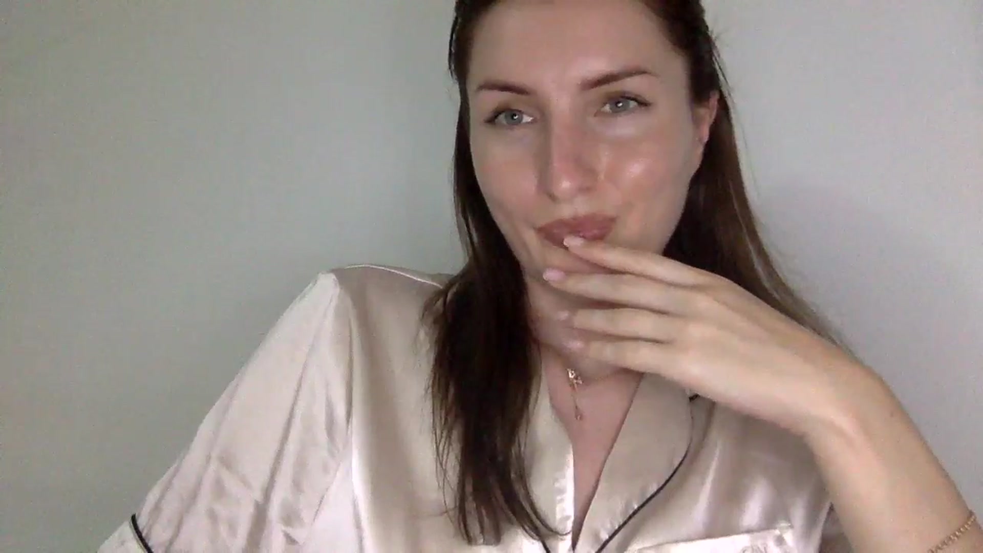 Gallery image thumbnail from EmilysBack's myfreecams stream on, 06/15/2025, 21:49 image 10 of 20