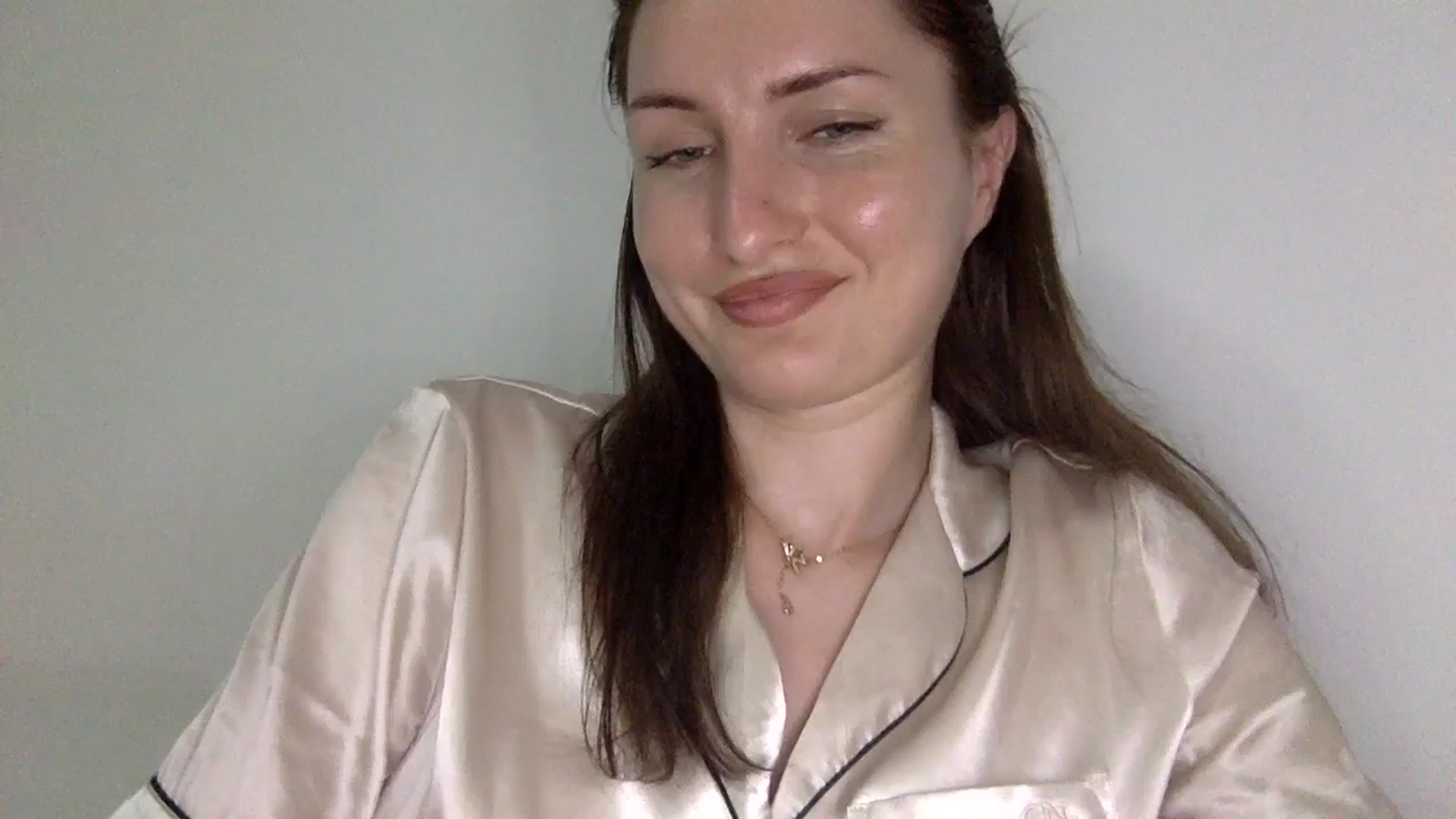 Gallery image thumbnail from EmilysBack's myfreecams stream on, 06/15/2025, 21:49 image 14 of 20