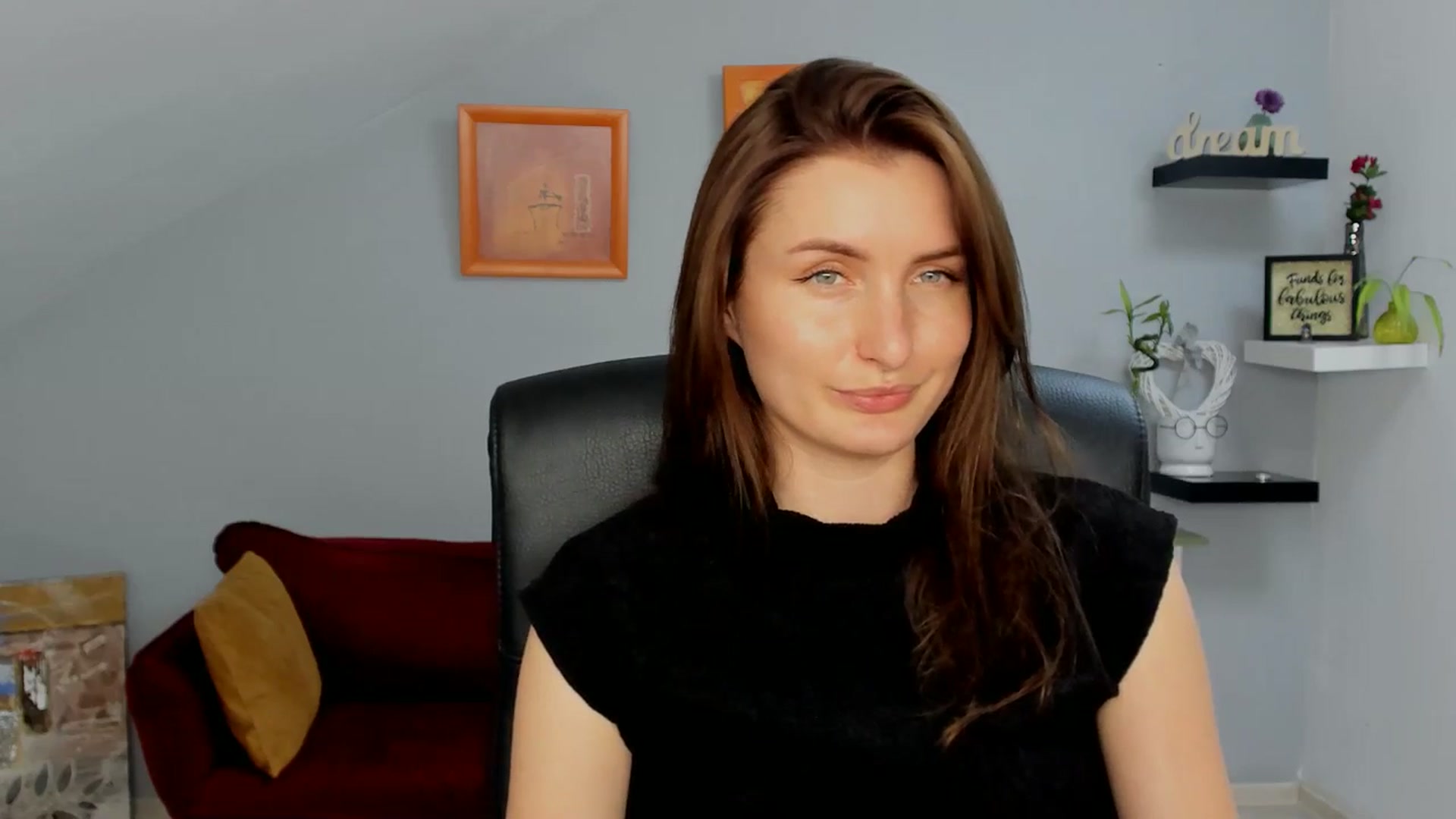 Gallery image thumbnail from EmilysBack's myfreecams stream on, 07/23/2025, 18:07 image 6 of 20
