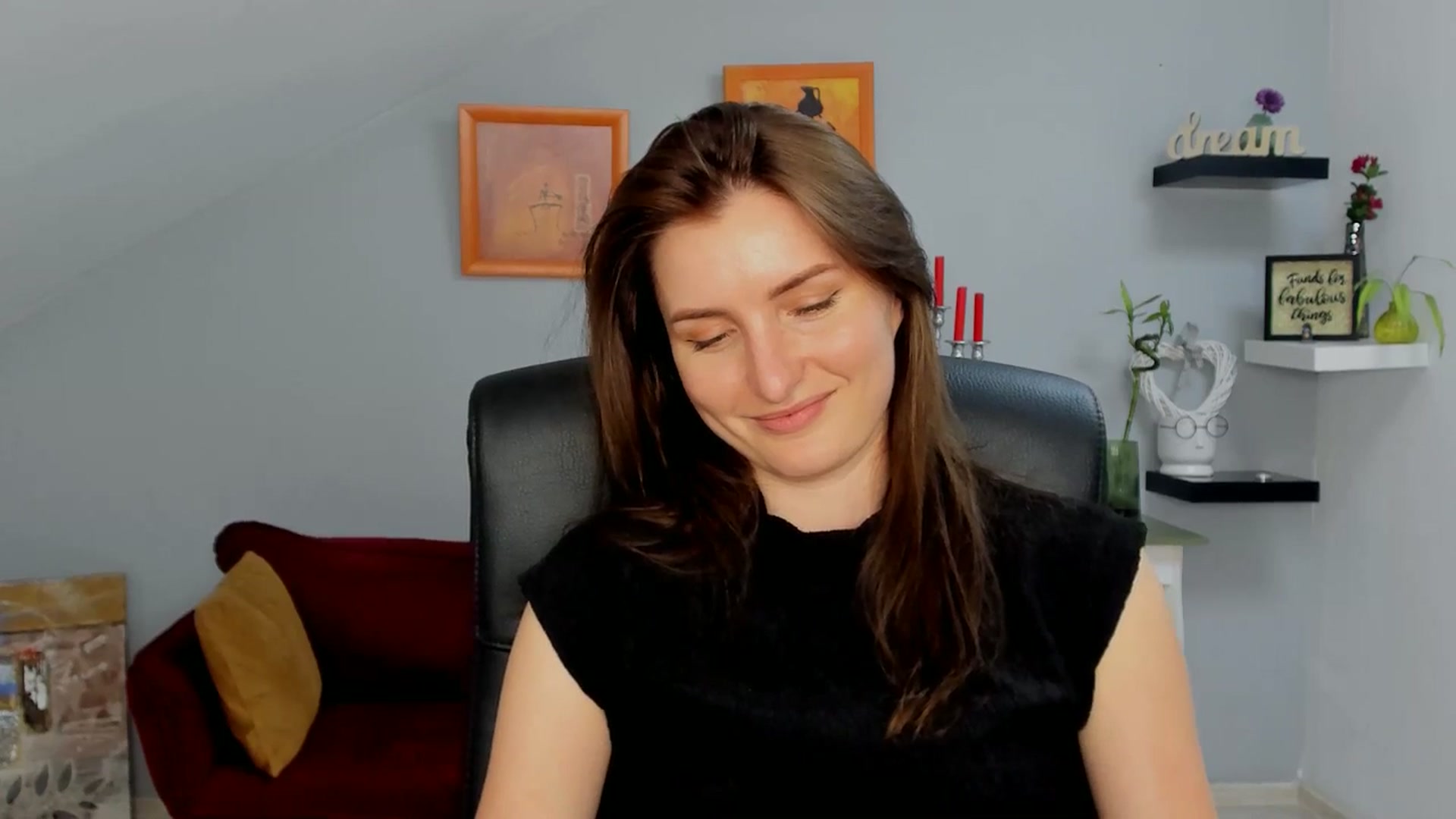 Gallery image thumbnail from EmilysBack's myfreecams stream on, 07/23/2025, 18:07 image 16 of 20