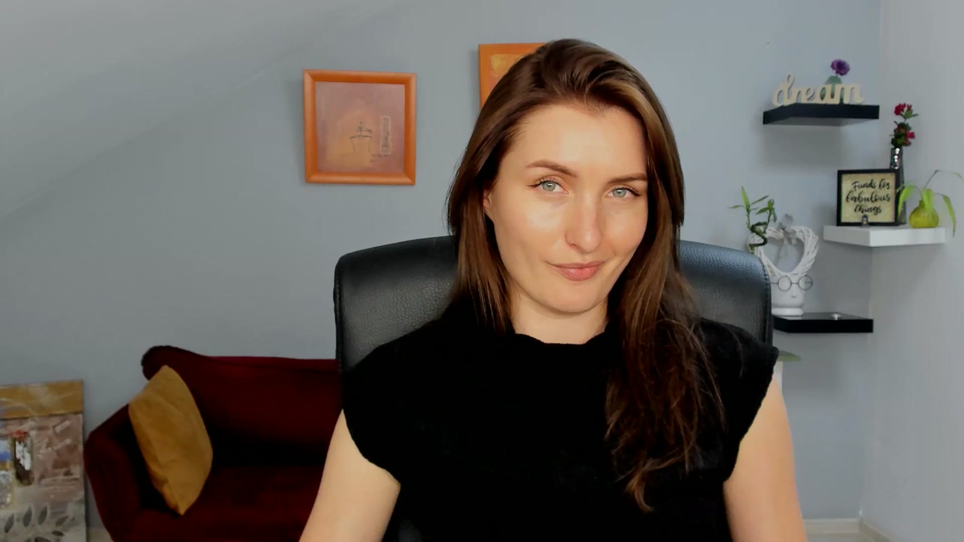 Gallery image thumbnail from EmilysBack's myfreecams stream on, 07/23/2025, 18:07 image 4 of 20