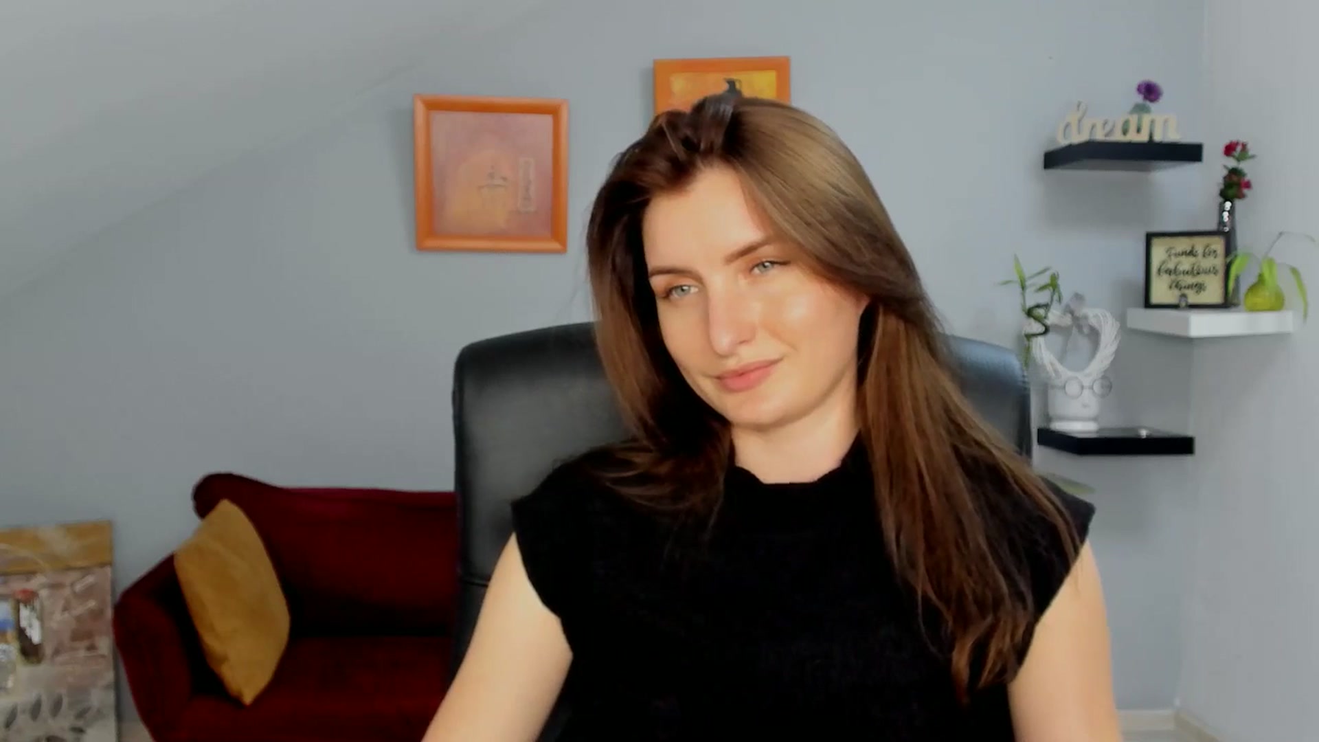 Gallery image thumbnail from EmilysBack's myfreecams stream on, 07/23/2025, 18:07 image 18 of 20