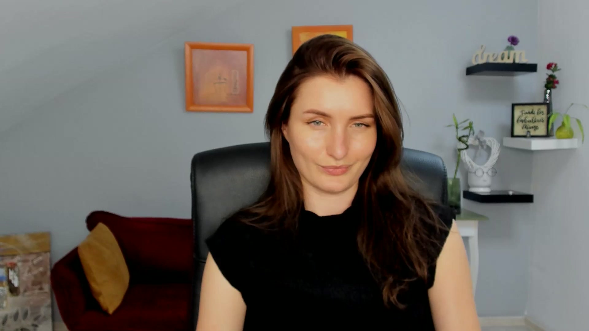 Gallery image thumbnail from EmilysBack's myfreecams stream on, 07/23/2025, 18:07 image 19 of 20