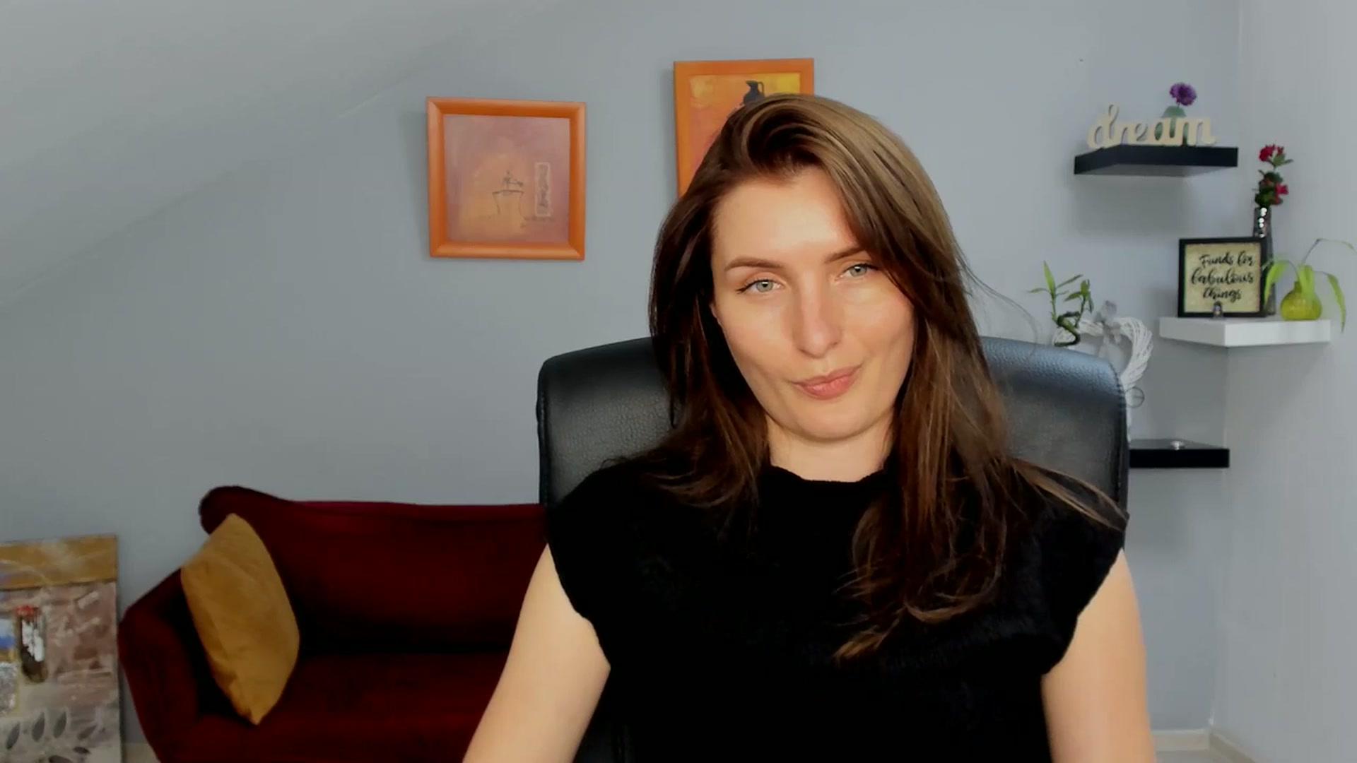 Gallery image thumbnail from EmilysBack's myfreecams stream on, 07/23/2025, 18:07 image 8 of 20
