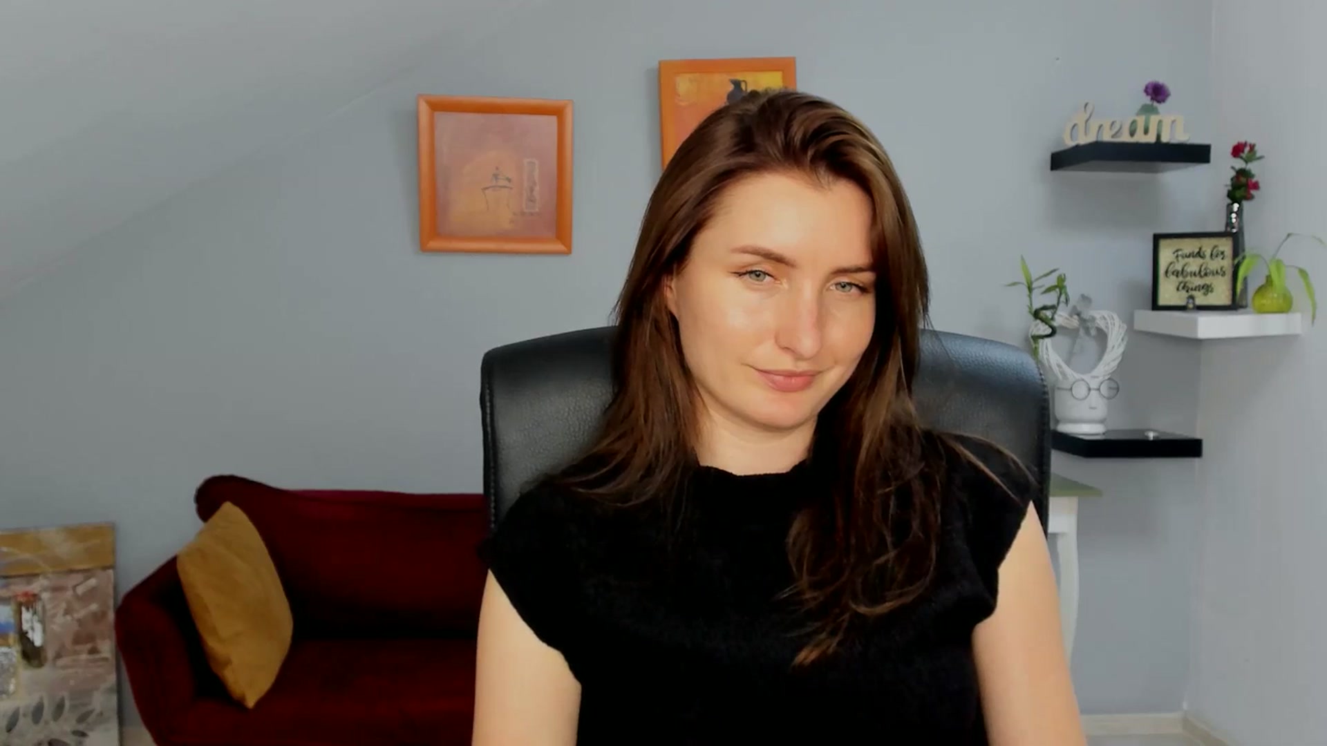 Gallery image thumbnail from EmilysBack's myfreecams stream on, 07/23/2025, 18:07 image 9 of 20