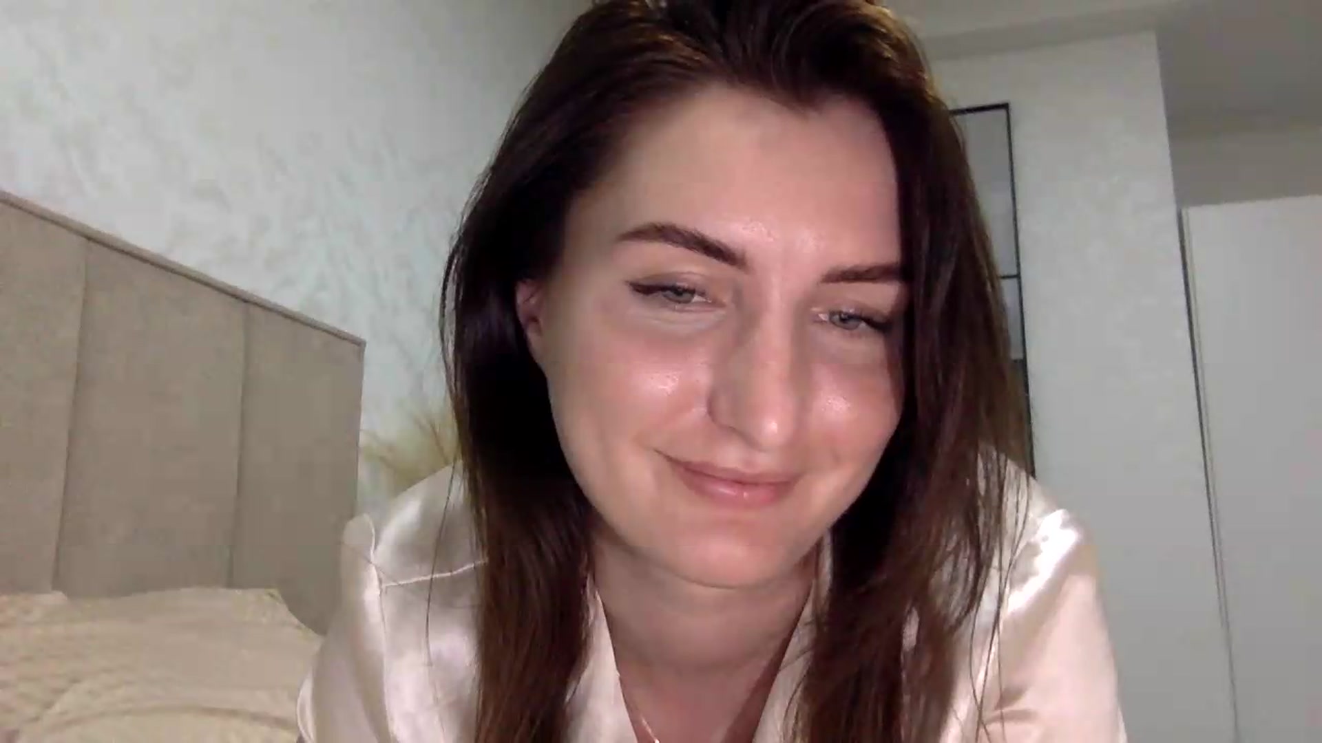 Gallery image thumbnail from EmilysBack's myfreecams stream on, 05/27/2026, 01:18 image 5 of 20