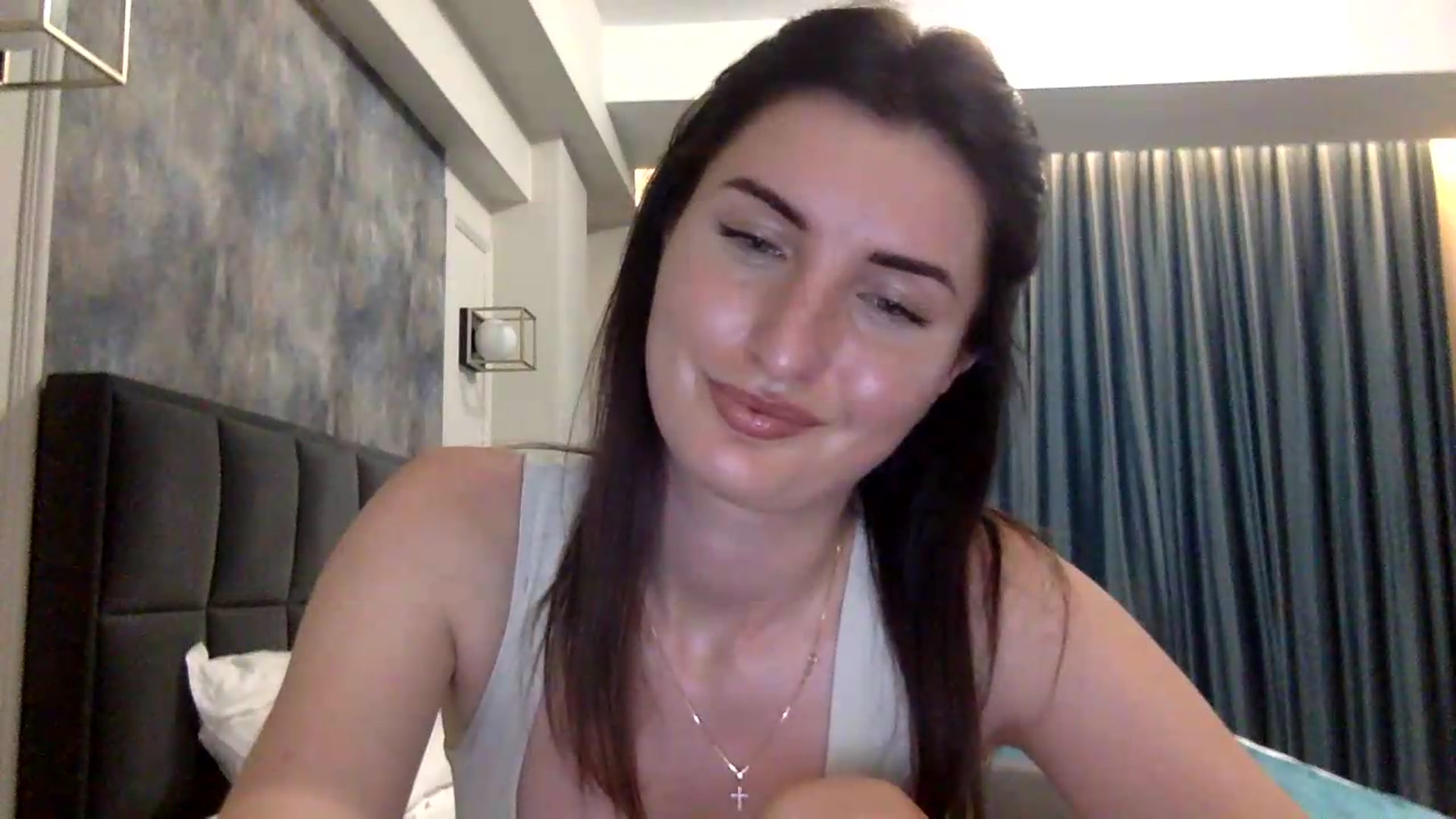 Gallery image thumbnail from EmilysBack's myfreecams stream on, 07/05/2026, 20:45 image 8 of 20