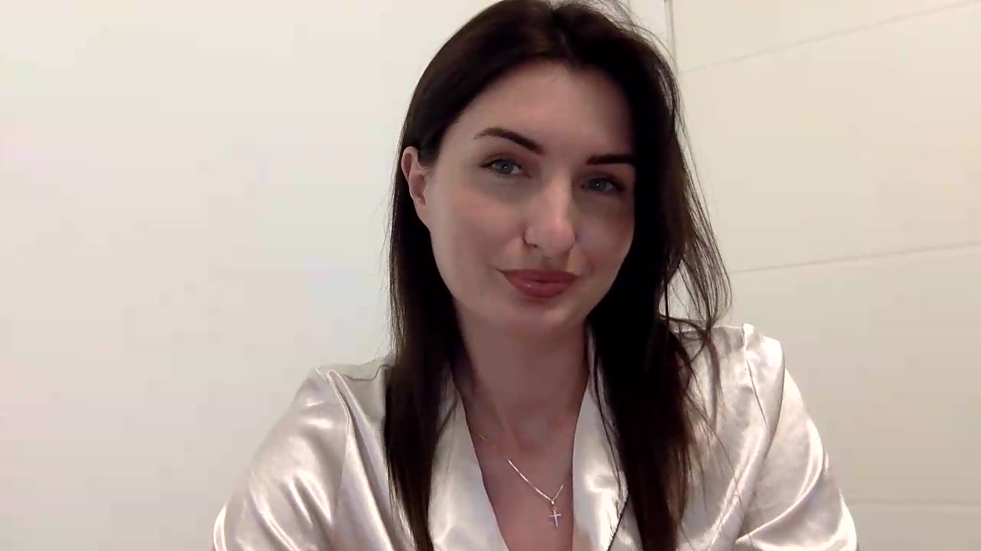 Gallery image thumbnail from EmilysBack's myfreecams stream on, 07/09/2026, 23:06 image 15 of 20