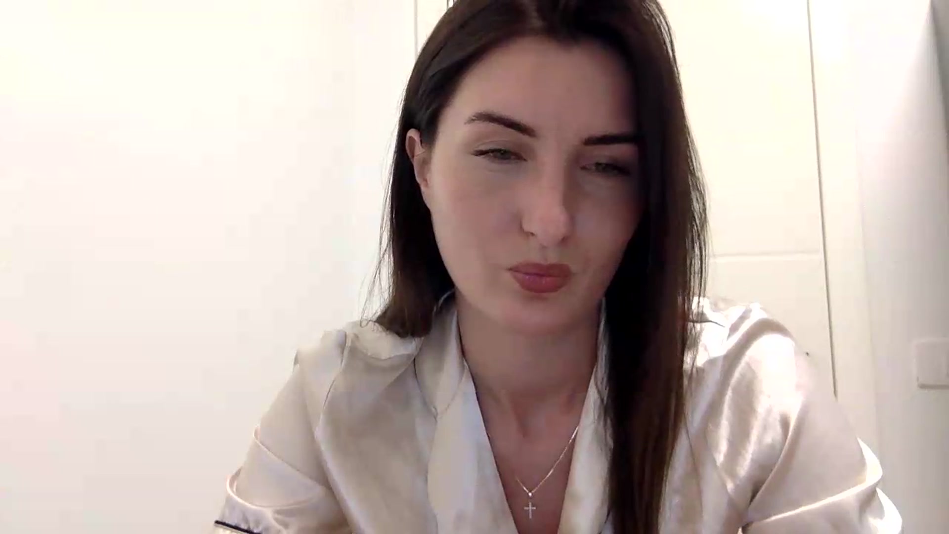 Gallery image thumbnail from EmilysBack's myfreecams stream on, 07/09/2026, 23:06 image 5 of 20