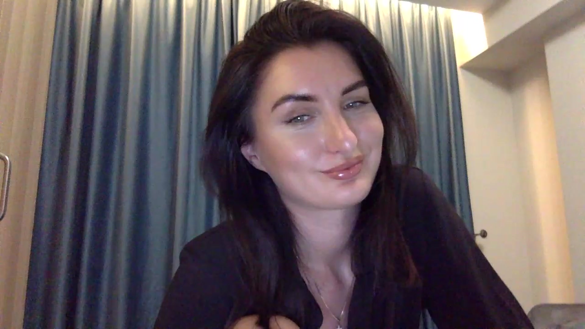 Gallery image thumbnail from EmilysBack's myfreecams stream on, 08/28/2026, 20:30 image 5 of 20