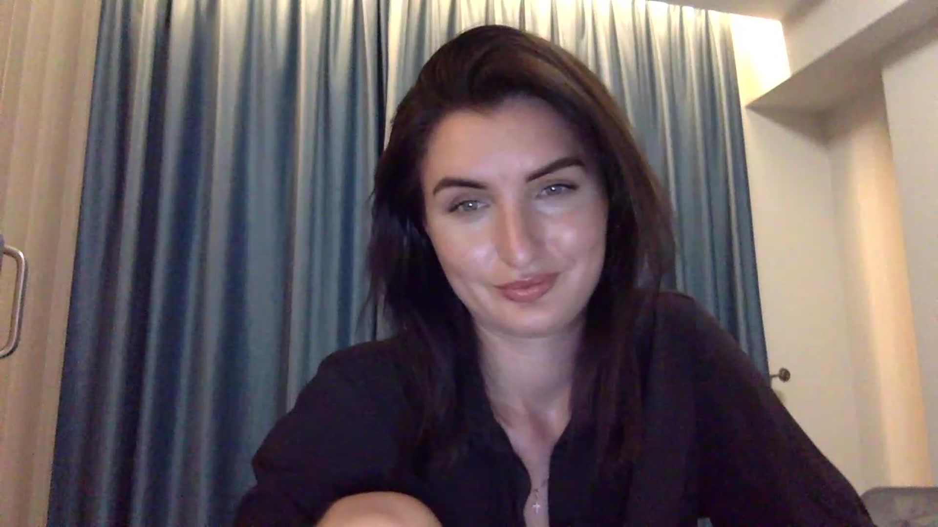 Gallery image thumbnail from EmilysBack's myfreecams stream on, 08/28/2026, 20:30 image 12 of 20