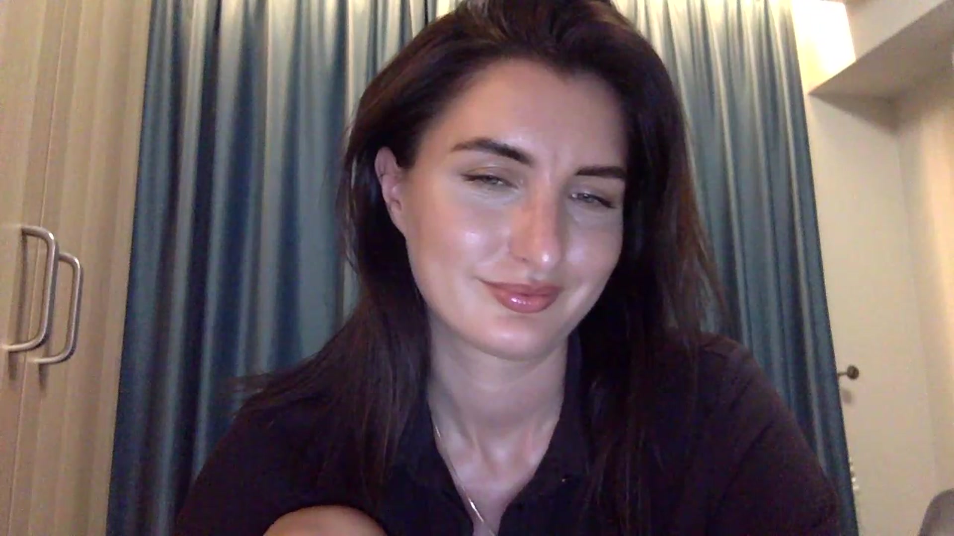 Gallery image thumbnail from EmilysBack's myfreecams stream on, 08/28/2026, 20:30 image 20 of 20