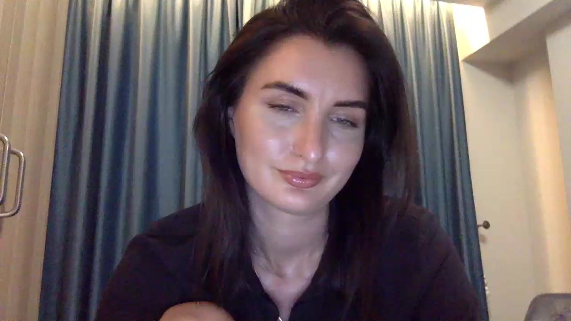 Gallery image thumbnail from EmilysBack's myfreecams stream on, 08/28/2026, 20:30 image 14 of 20