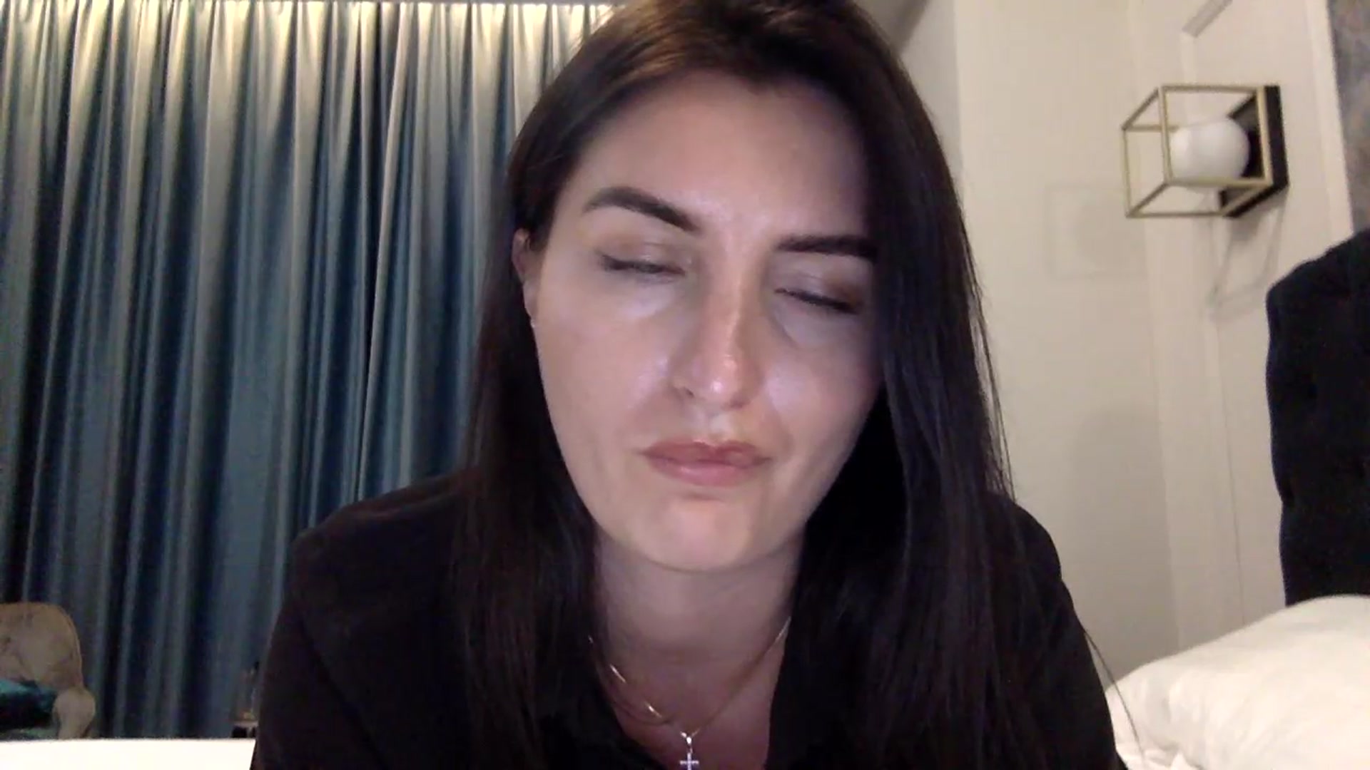 Gallery image thumbnail from EmilysBack's myfreecams stream on, 08/30/2026, 24:38 image 19 of 20