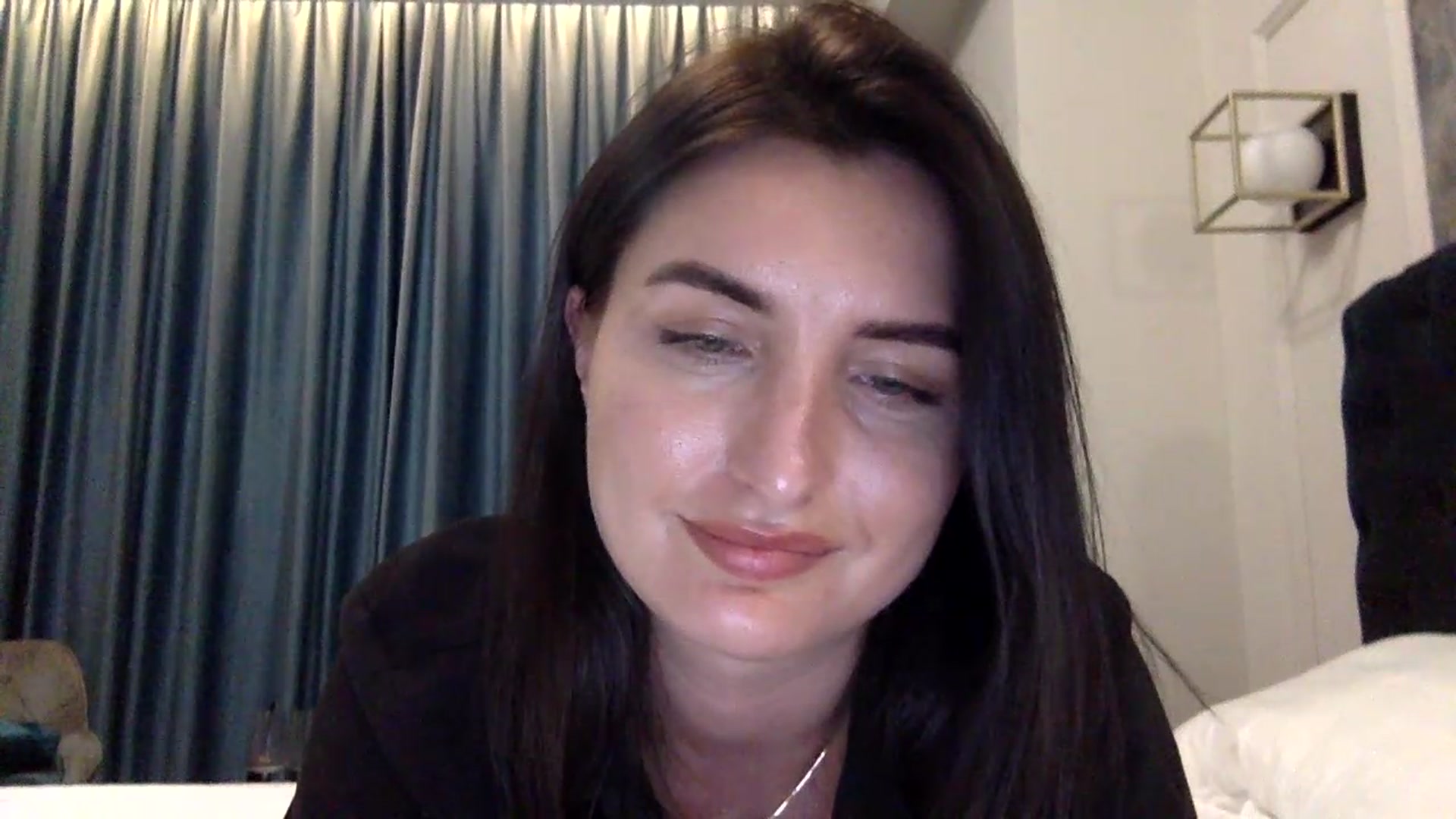 Gallery image thumbnail from EmilysBack's myfreecams stream on, 08/30/2026, 24:38 image 12 of 20