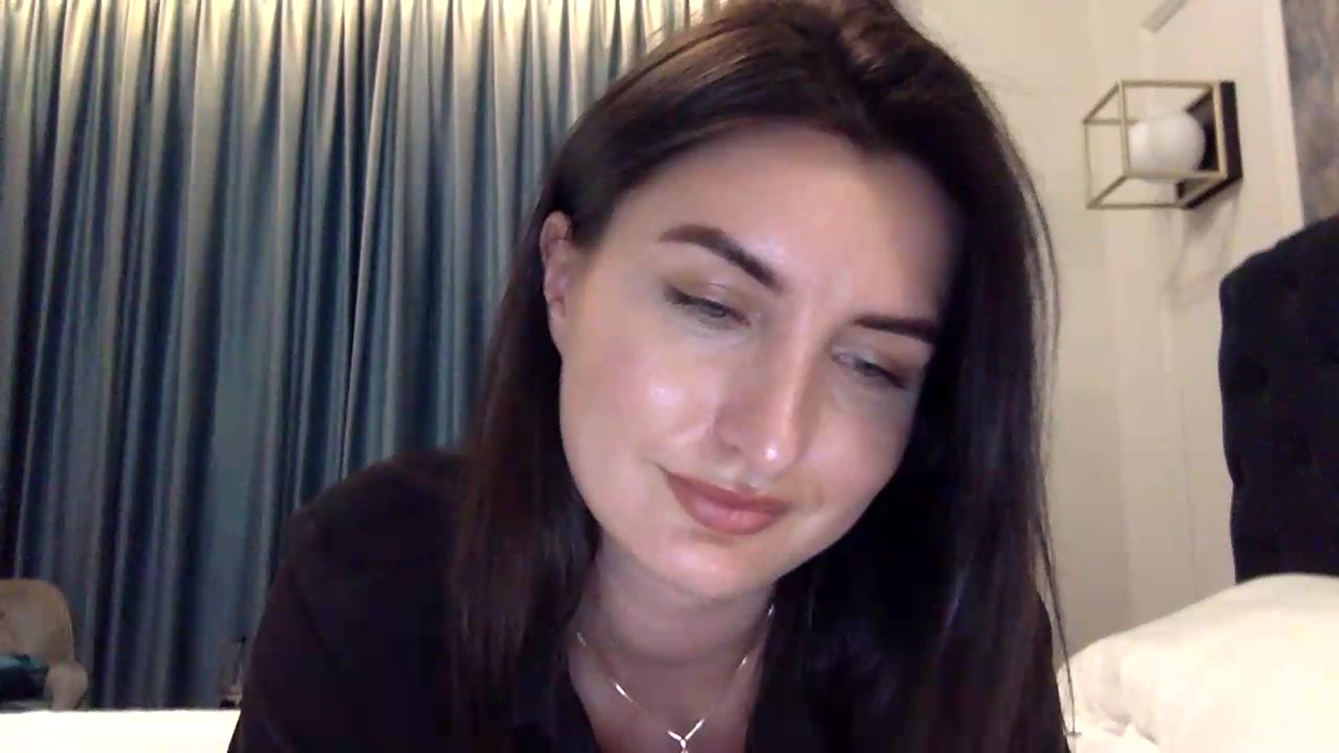 Gallery image thumbnail from EmilysBack's myfreecams stream on, 08/30/2026, 24:38 image 3 of 20