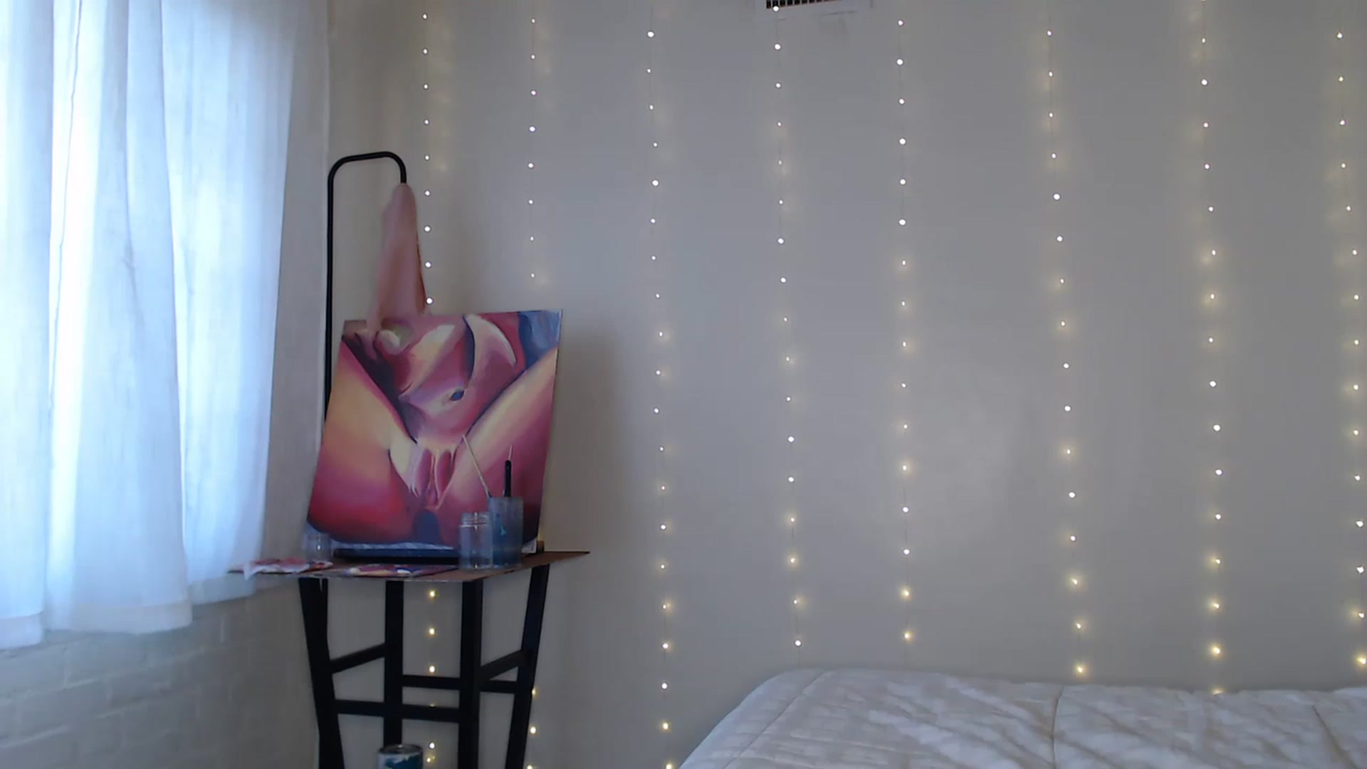 Gallery image thumbnail from Emilysworld's myfreecams stream on, 03/31/2023, 01:00 image 19 of 20