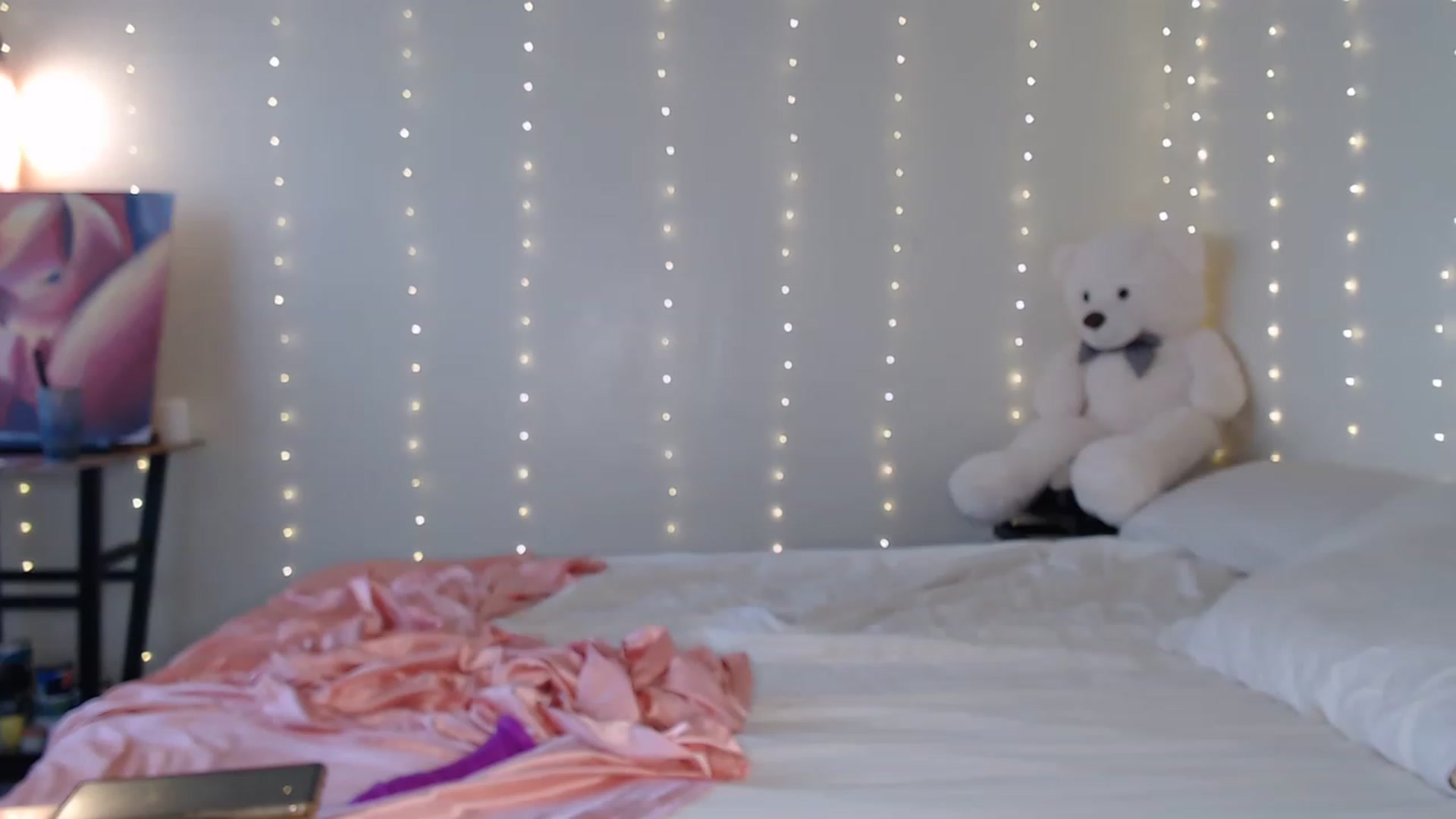 Gallery image thumbnail from Emilysworld's myfreecams stream on, 04/28/2023, 01:44 image 10 of 20
