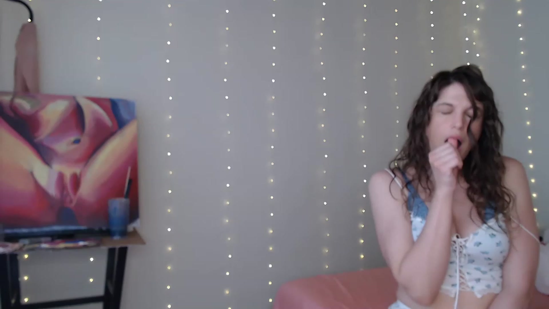 Gallery image thumbnail from Emilysworld's myfreecams stream on, 05/09/2023, 24:19 image 12 of 20