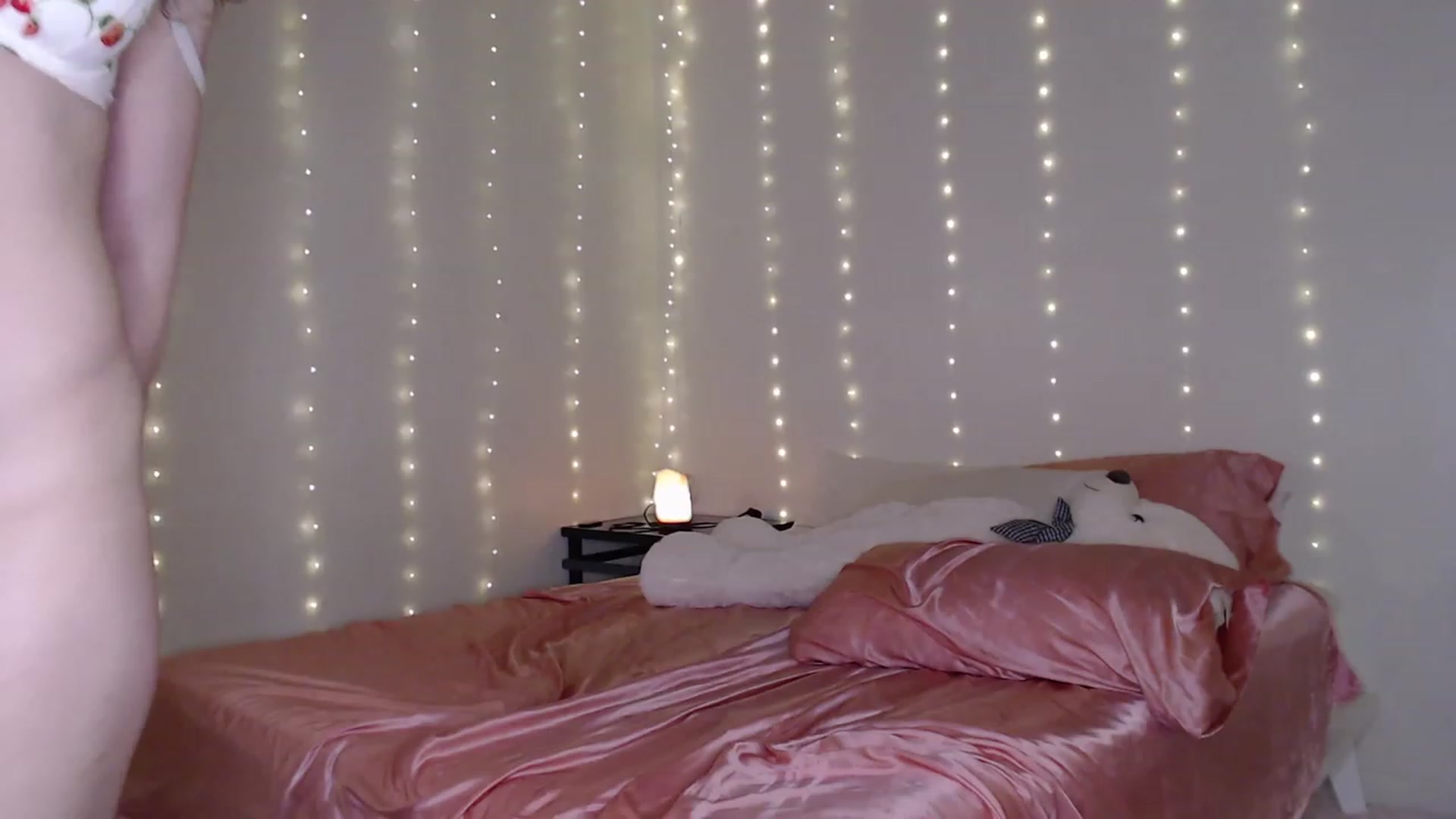 Gallery image thumbnail from Emilysworld's myfreecams stream on, 07/04/2023, 06:40 image 2 of 20