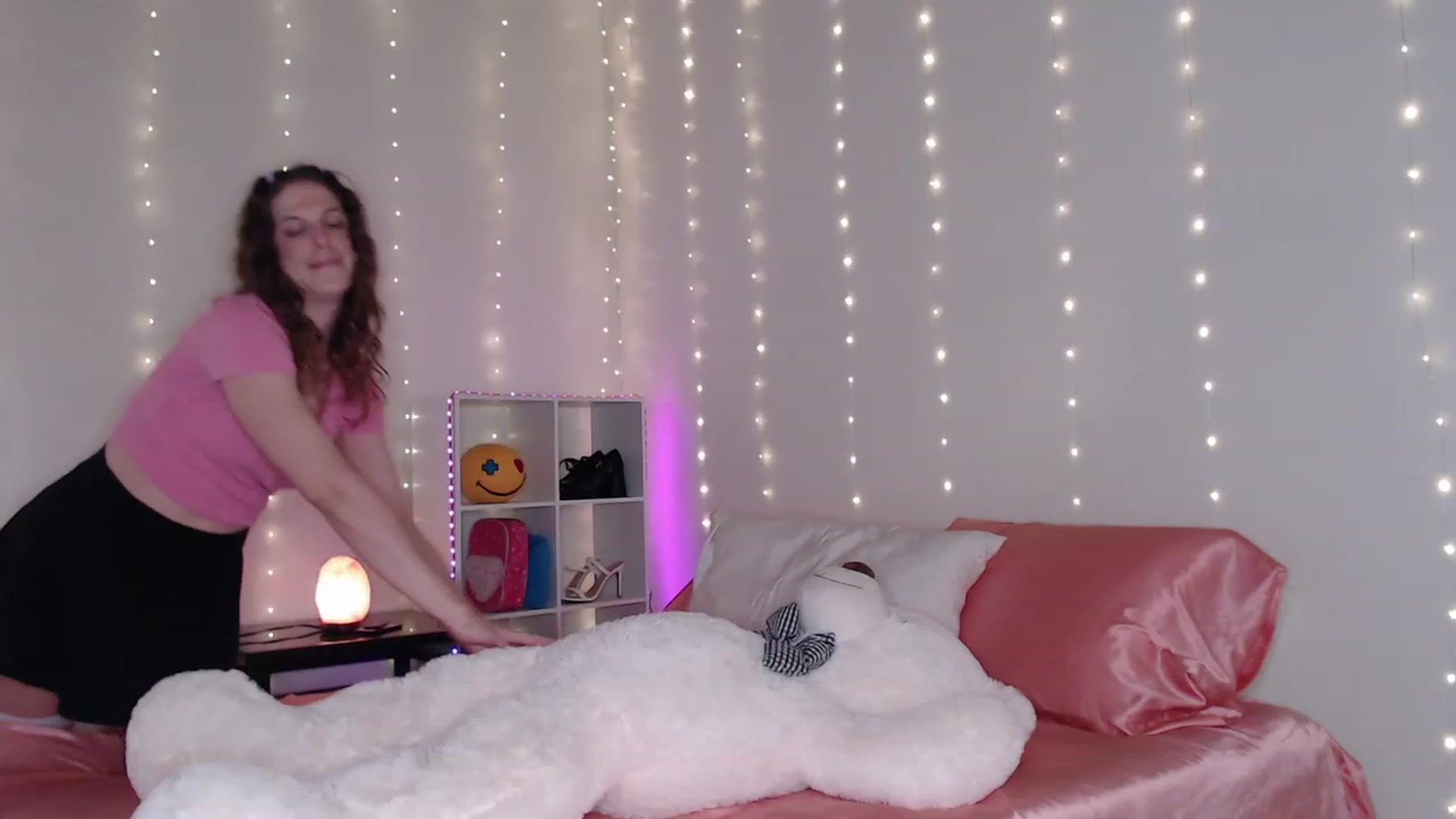 Gallery image thumbnail from Emilysworld's myfreecams stream on, 07/11/2023, 02:06 image 16 of 20