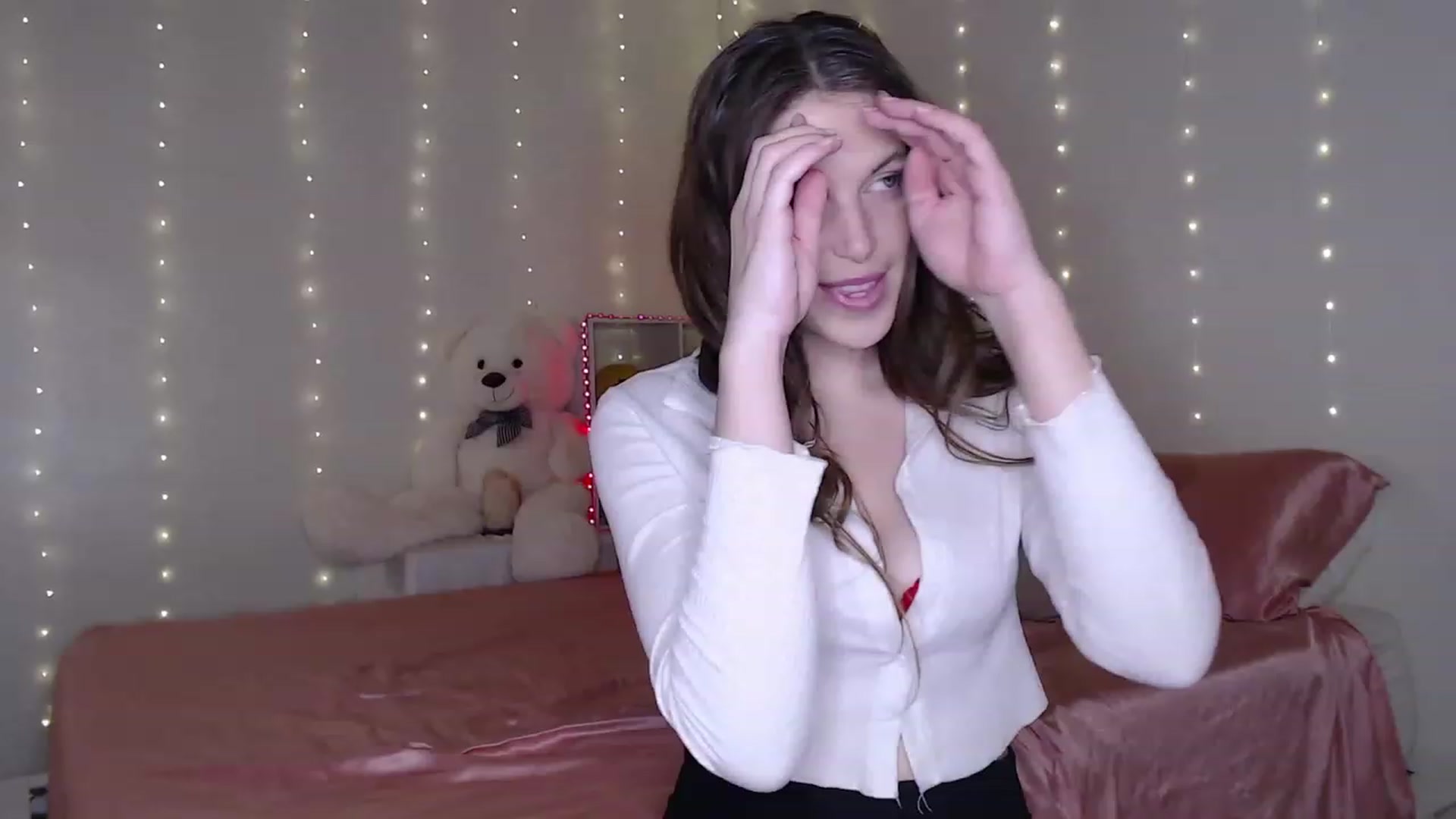 Gallery image thumbnail from Emilysworld's myfreecams stream on, 07/20/2023, 02:58 image 5 of 20
