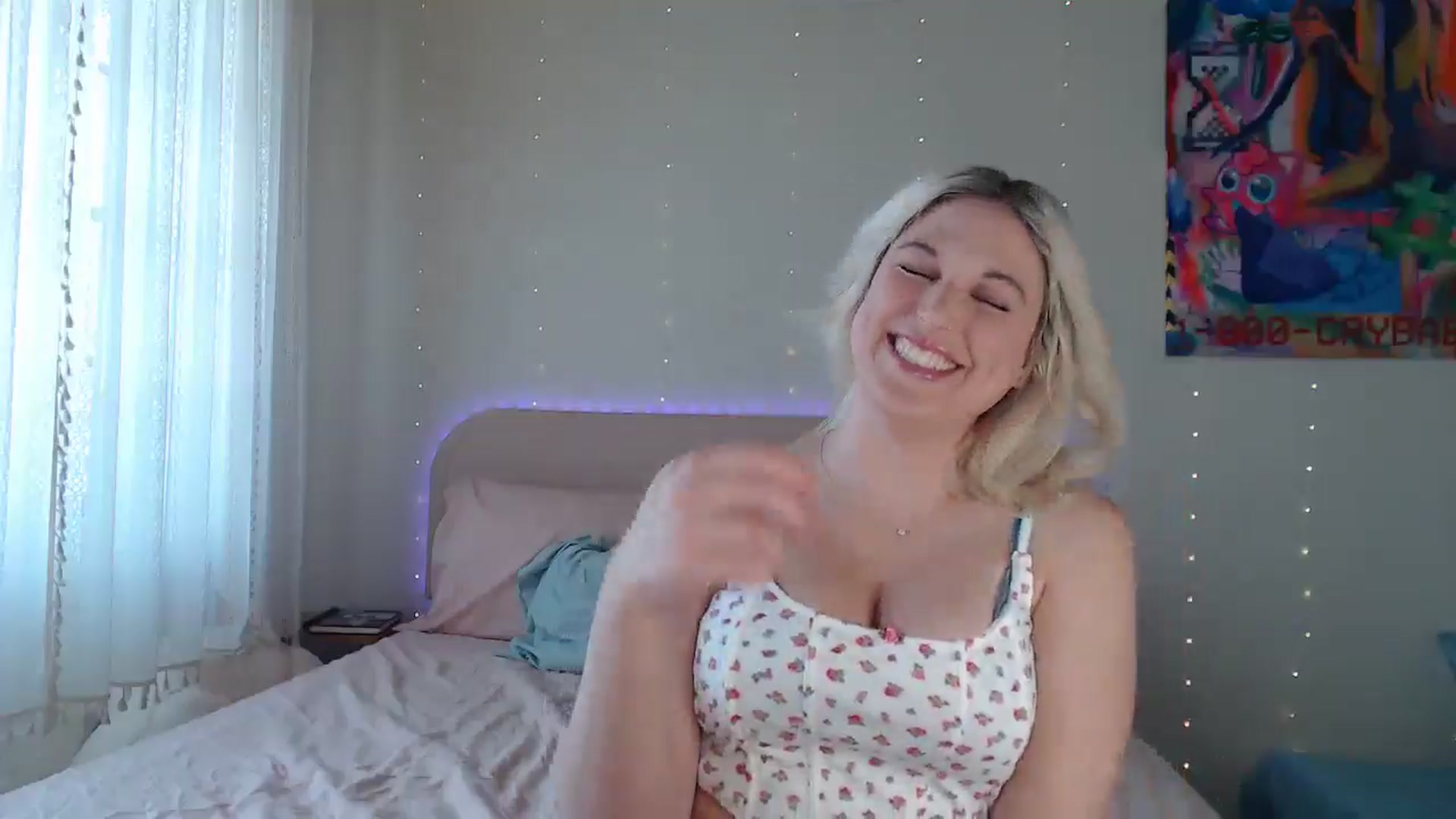 Gallery image thumbnail from Emilysworld's myfreecams stream on, 04/01/2025, 23:38 image 20 of 20