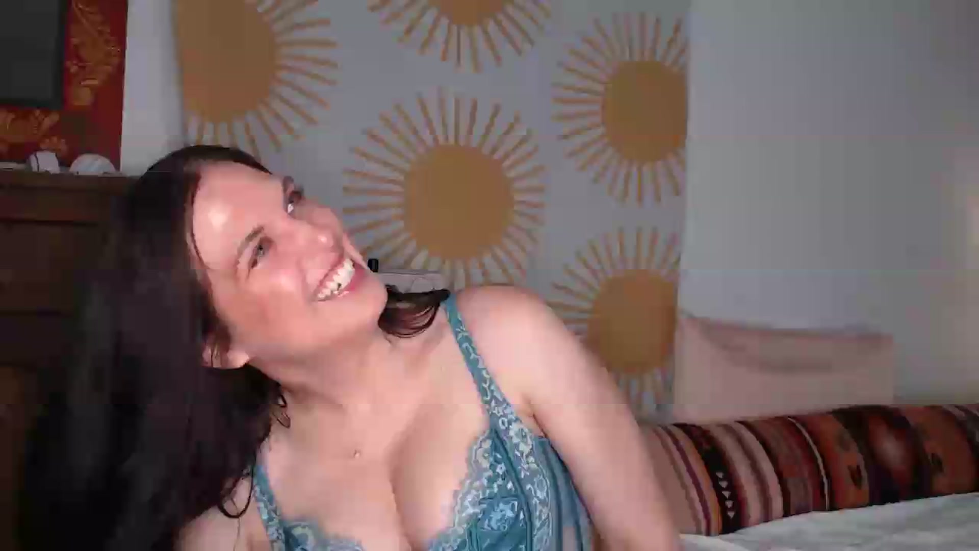Gallery image thumbnail from Emilysworld's myfreecams stream on, 07/28/2026, 03:18 image 1 of 20