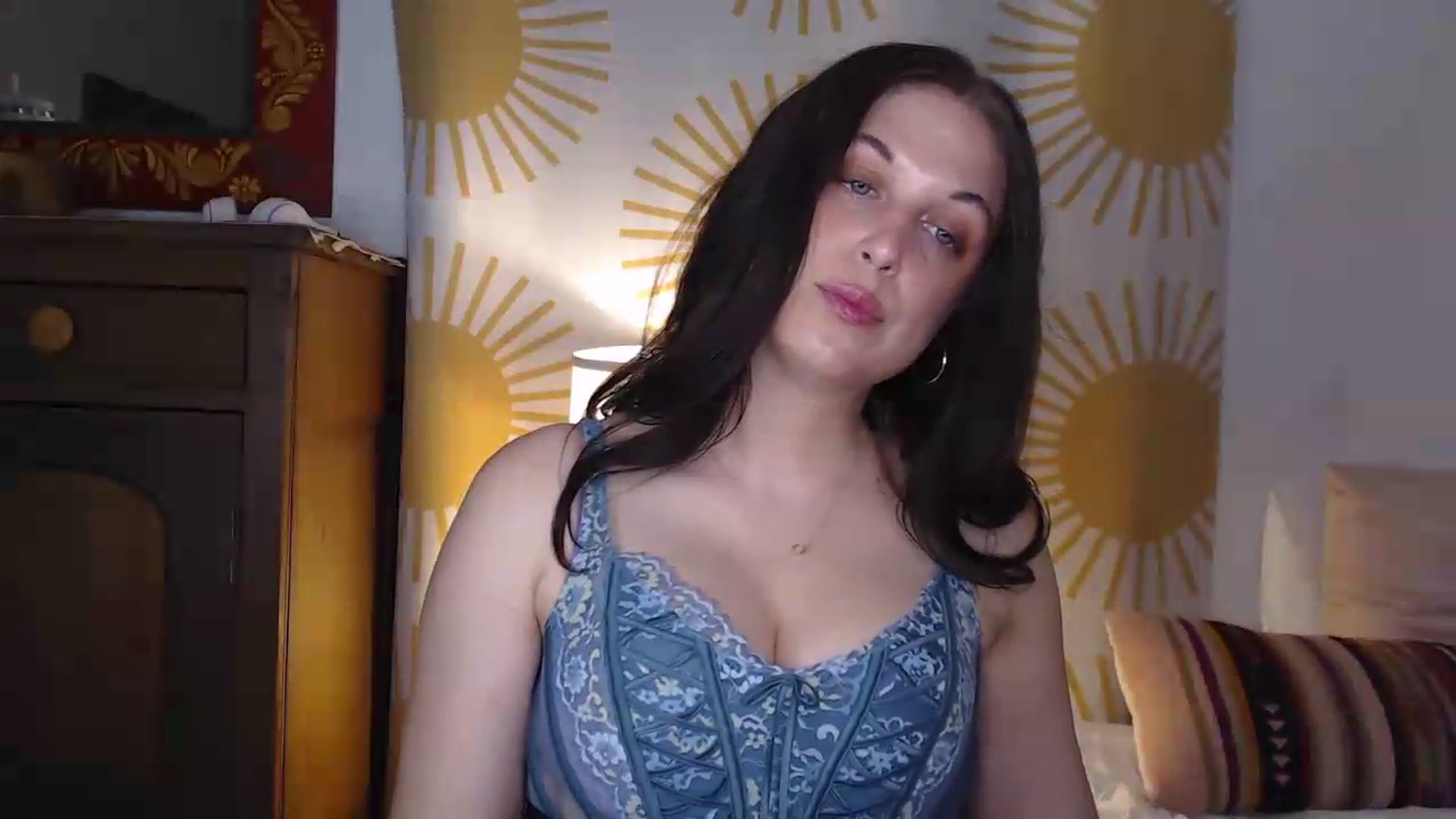 Gallery image thumbnail from Emilysworld's myfreecams stream on, 08/13/2026, 01:23 image 9 of 20
