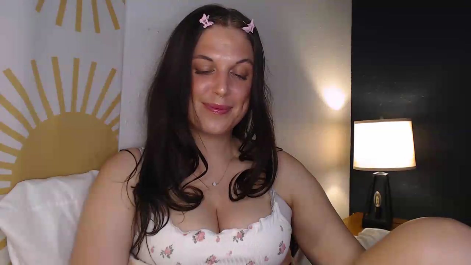Gallery image thumbnail from Emilysworld's myfreecams stream on, 08/19/2026, 02:19 image 7 of 20