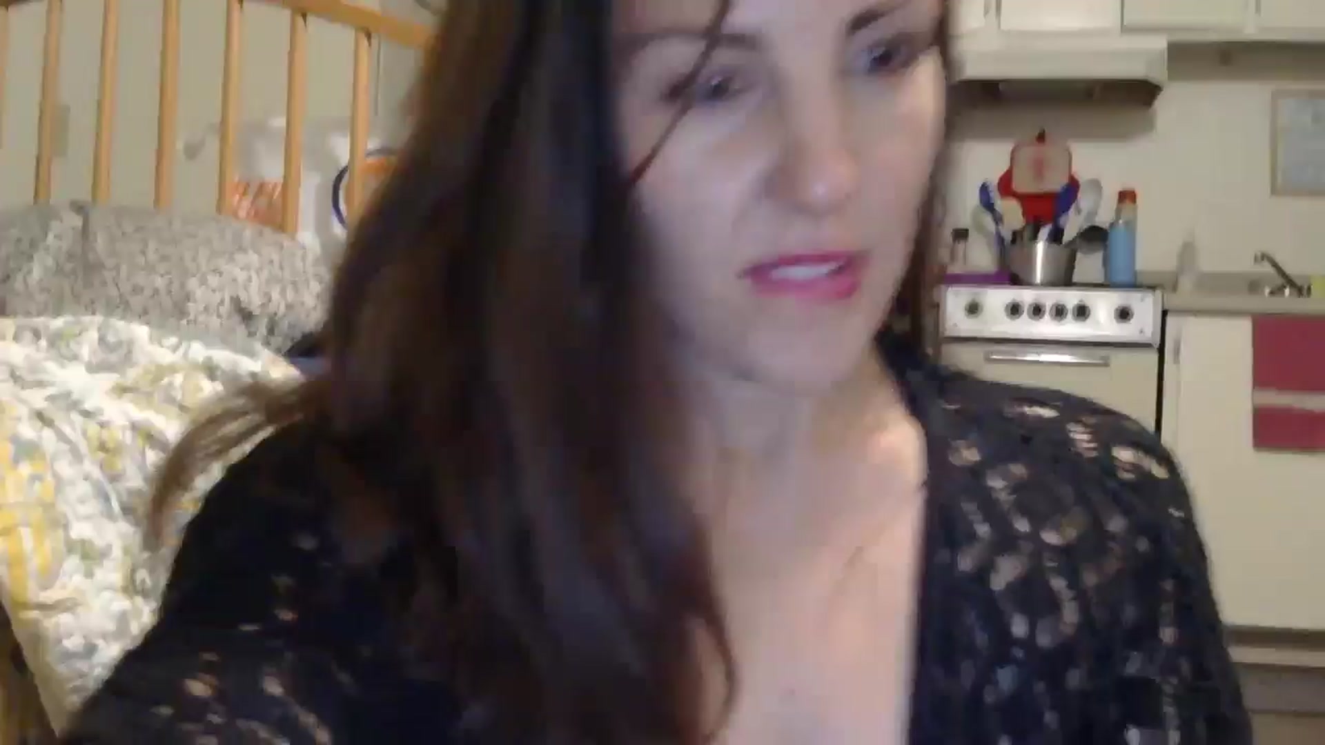 Gallery image thumbnail from EmmaBreeze's myfreecams stream on, 05/13/2024, 06:58 image 13 of 20