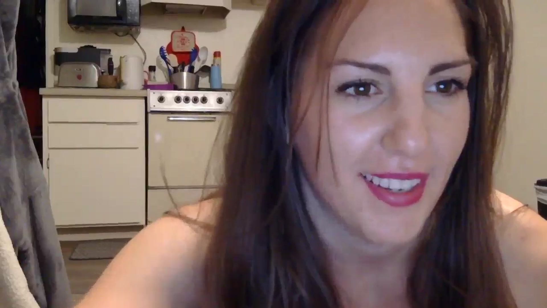 Gallery image thumbnail from EmmaBreeze's myfreecams stream on, 05/13/2024, 08:12 image 11 of 20