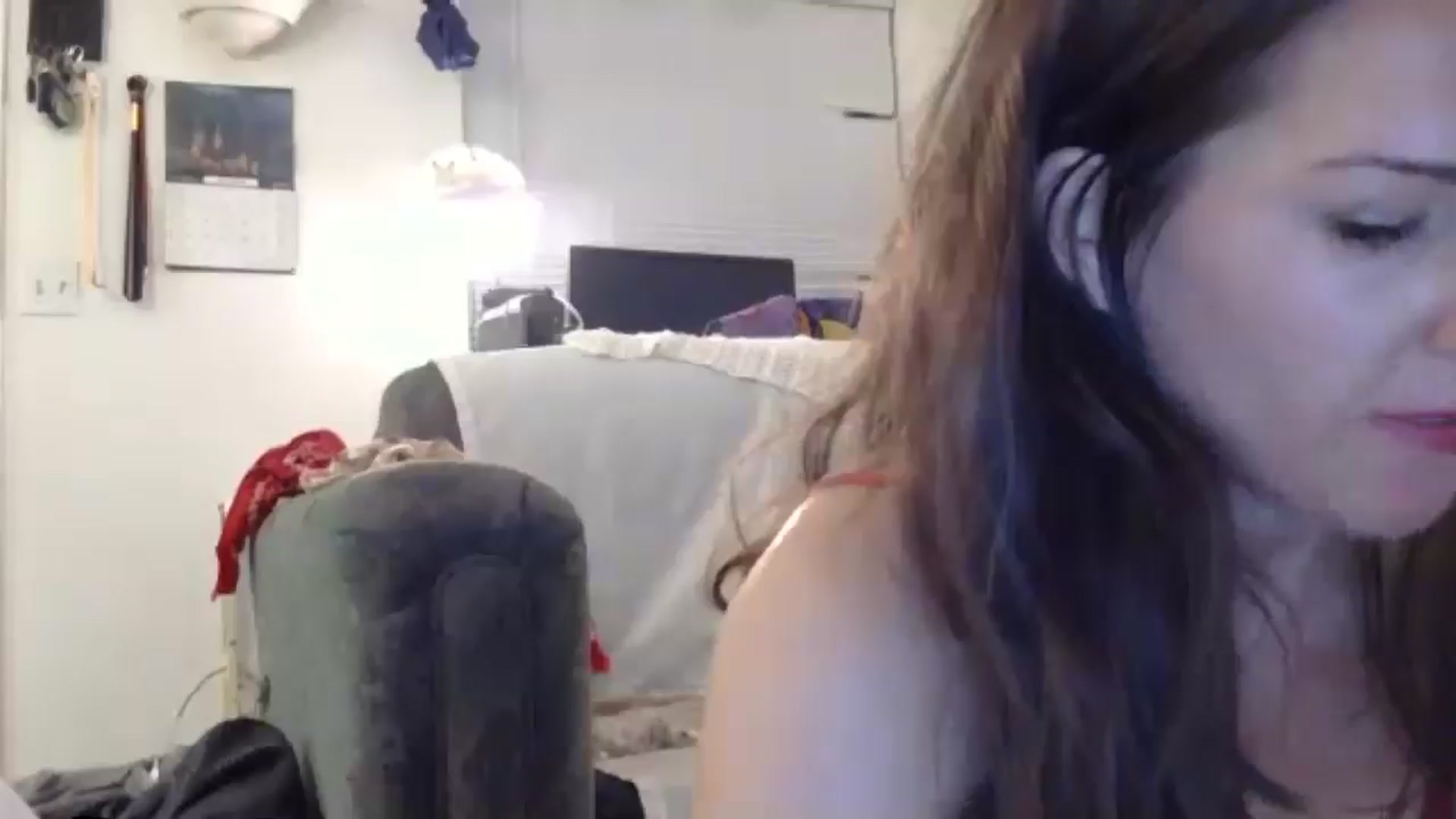 Gallery image thumbnail from EmmaBreeze's myfreecams stream on, 05/13/2024, 10:52 image 2 of 20