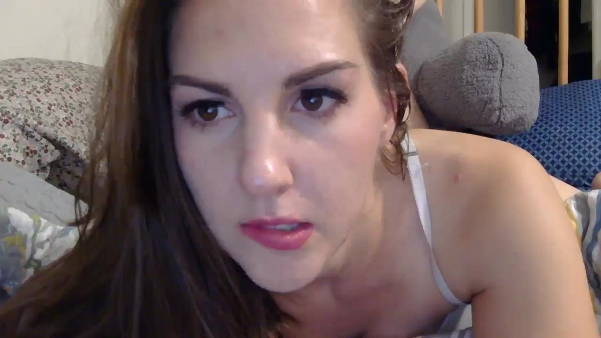 Gallery image thumbnail from EmmaBreeze's myfreecams stream on, 05/18/2024, 15:13 image 4 of 20