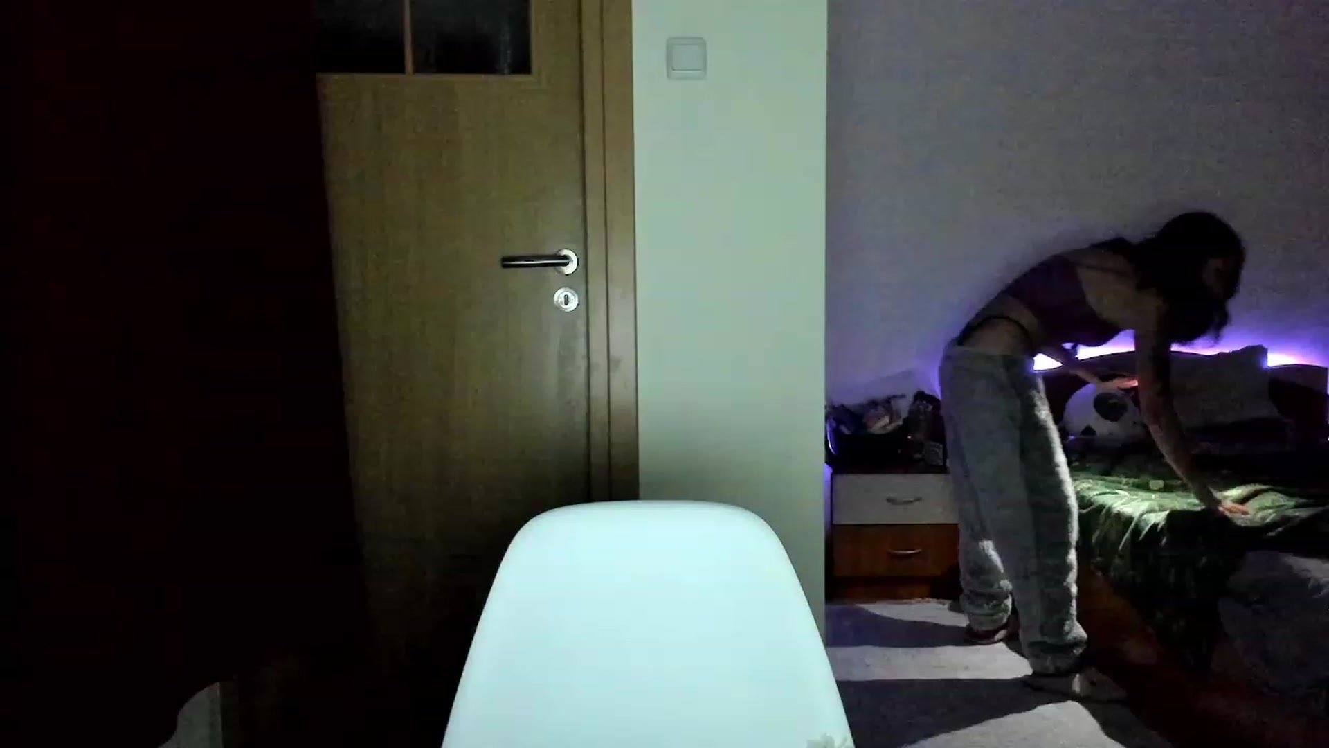 Gallery image thumbnail from EmmaCutiePie's myfreecams stream on, 11/23/2023, 16:09 image 2 of 20