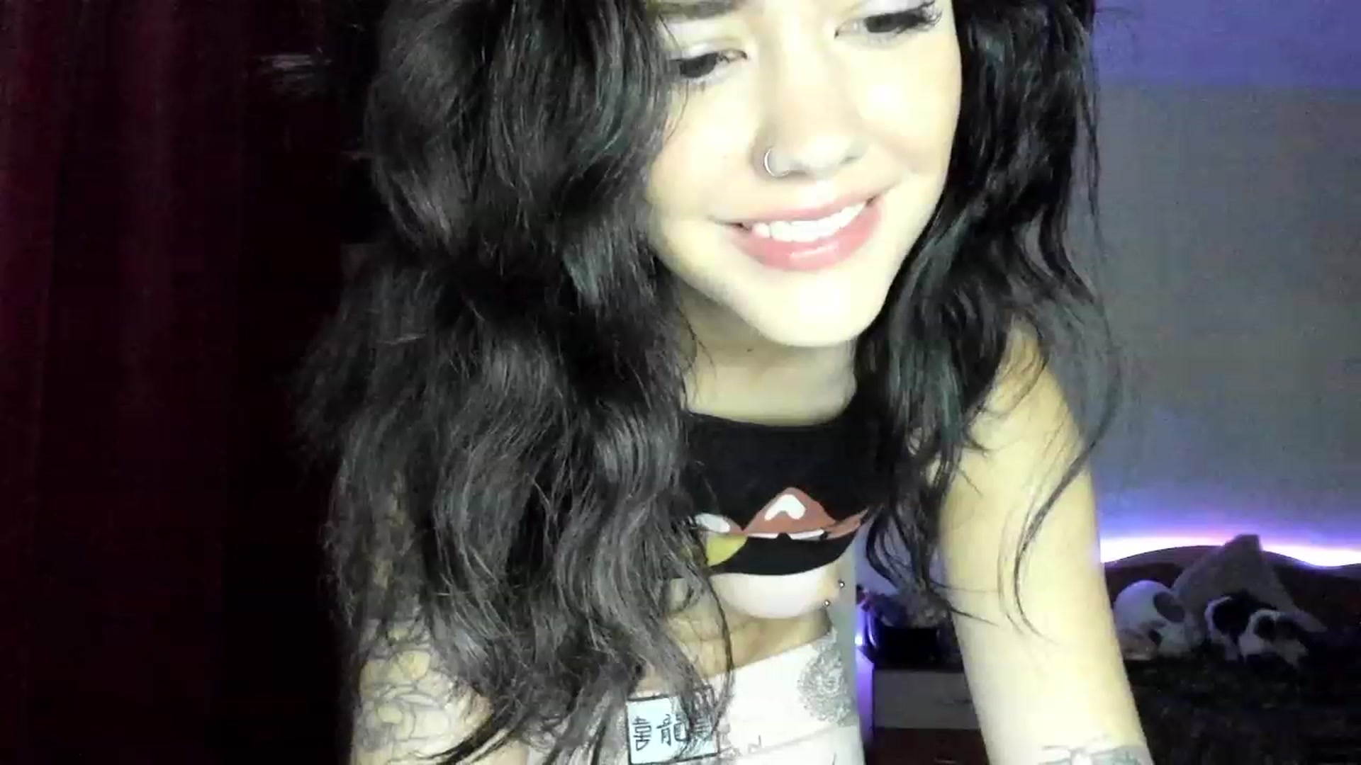 Gallery image thumbnail from EmmaCutiePie's myfreecams stream on, 11/24/2023, 17:19 image 10 of 20