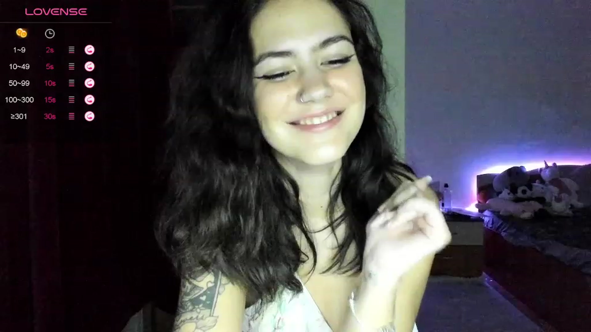 Gallery image thumbnail from EmmaCutiePie's myfreecams stream on, 11/27/2023, 19:19 image 19 of 20