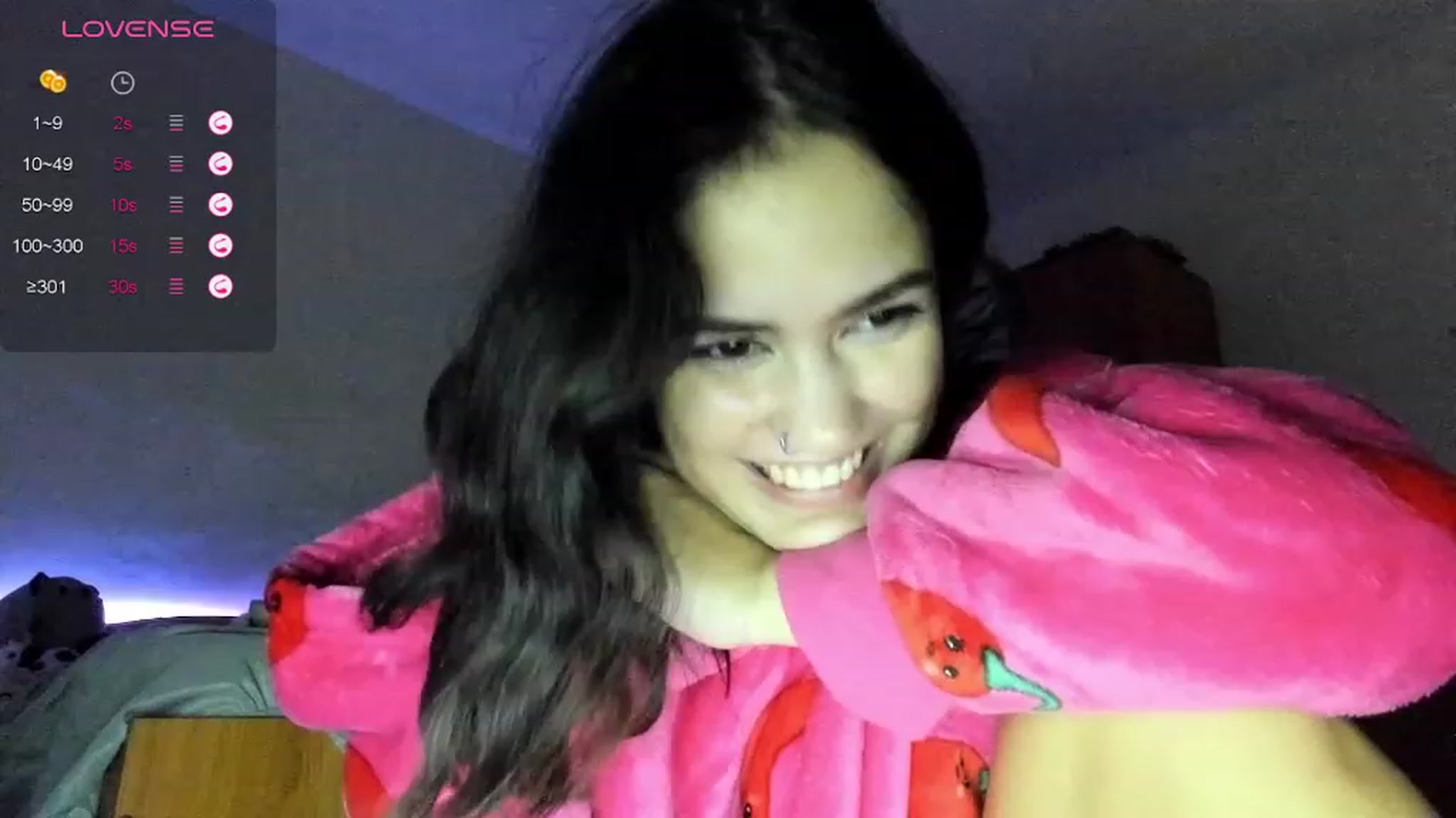 Gallery image thumbnail from EmmaCutiePie's myfreecams stream on, 11/28/2023, 20:52 image 19 of 20