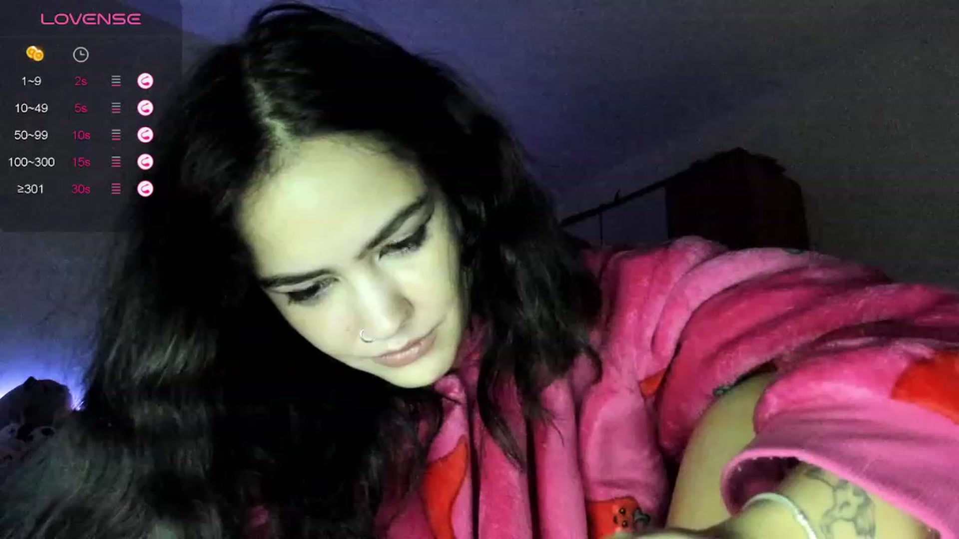 Gallery image thumbnail from EmmaCutiePie's myfreecams stream on, 11/28/2023, 20:52 image 18 of 20