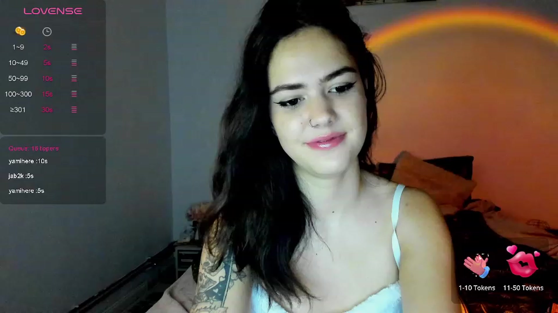 Gallery image thumbnail from EmmaCutiePie's myfreecams stream on, 12/11/2023, 21:20 image 15 of 20