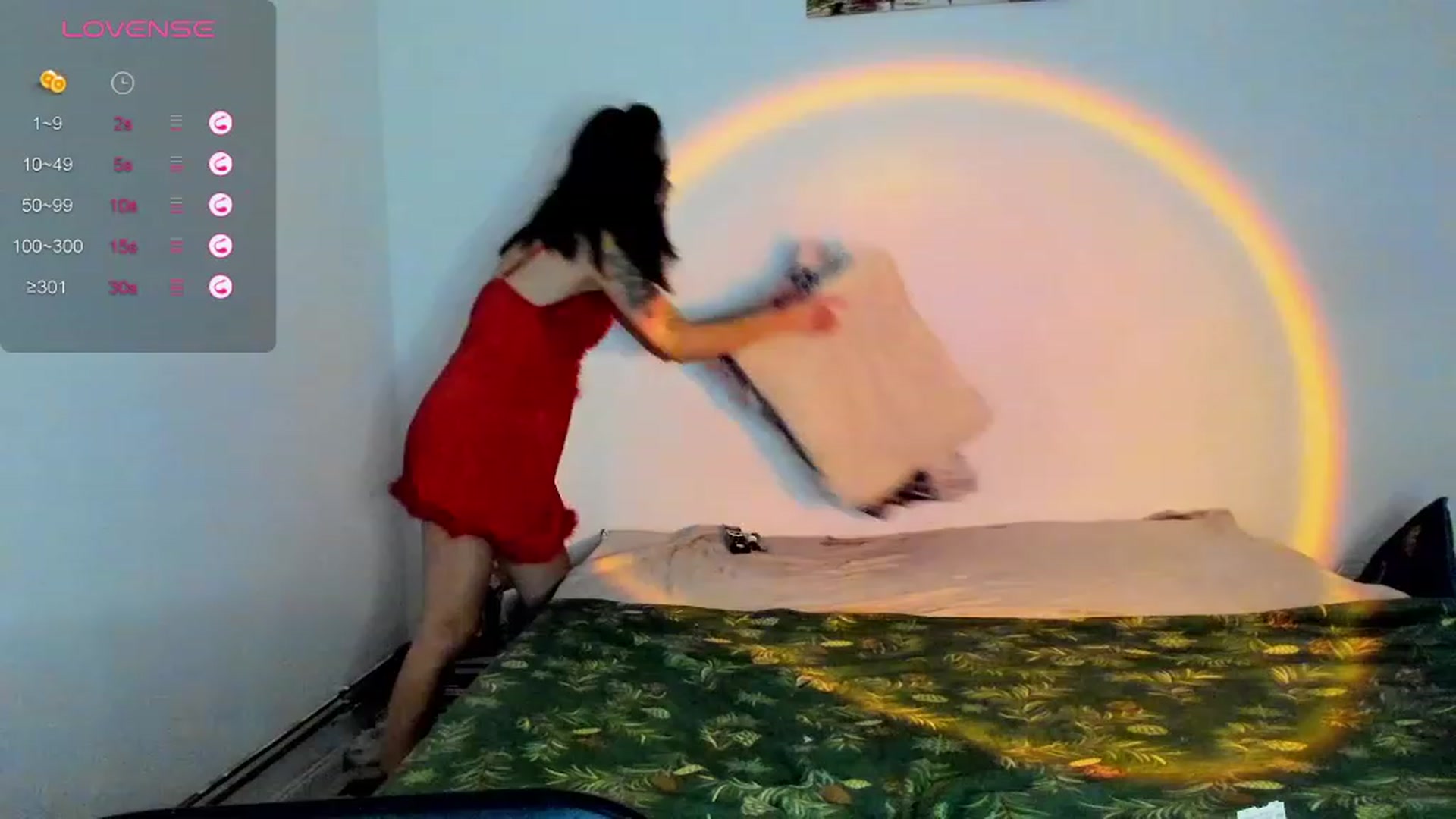 Gallery image thumbnail from EmmaCutiePie's myfreecams stream on, 12/13/2023, 21:00 image 10 of 20