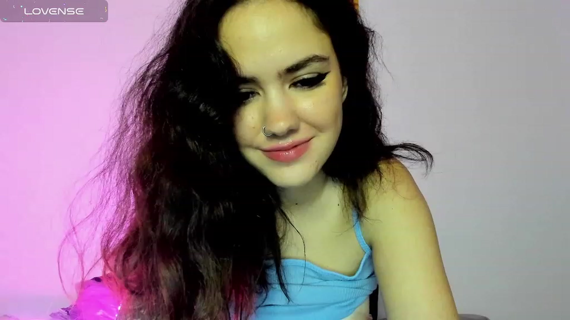 Gallery image thumbnail from EmmaCutiePie's myfreecams stream on, 01/14/2024, 22:19 image 7 of 20