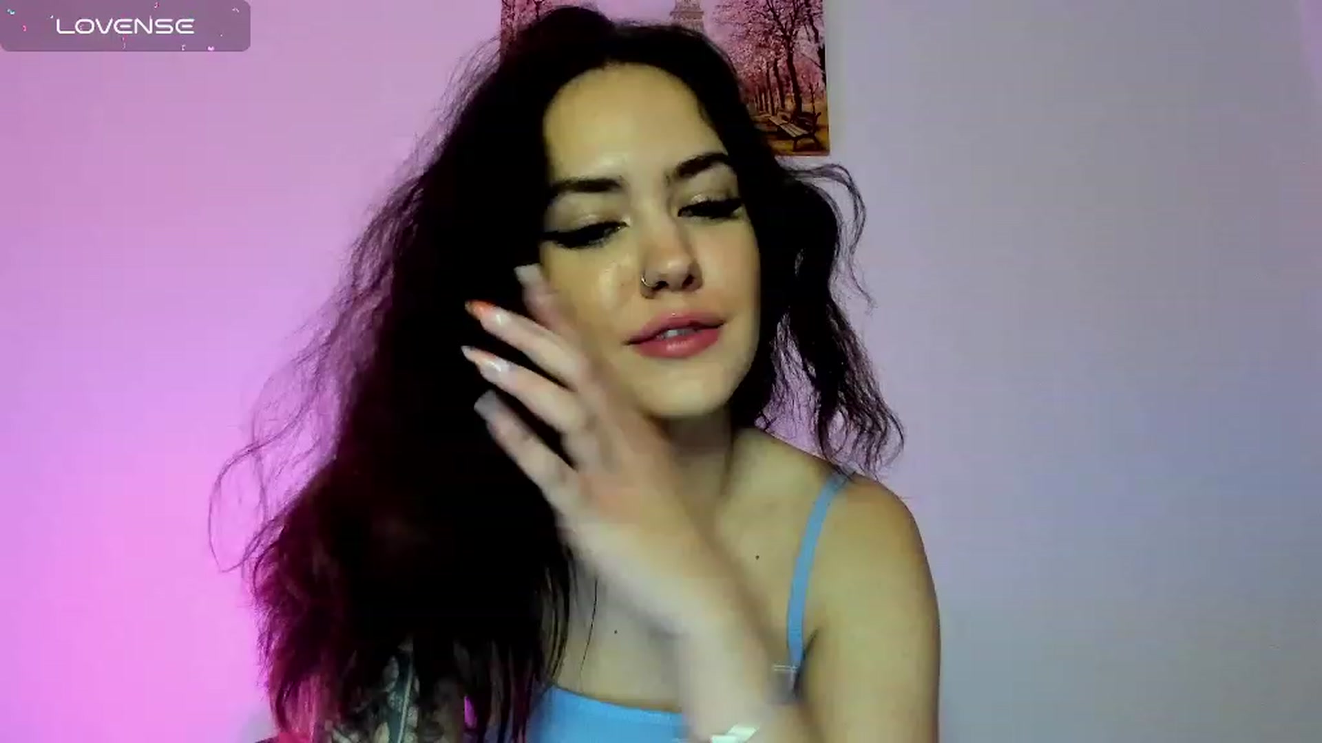 Gallery image thumbnail from EmmaCutiePie's myfreecams stream on, 01/14/2024, 22:19 image 6 of 20