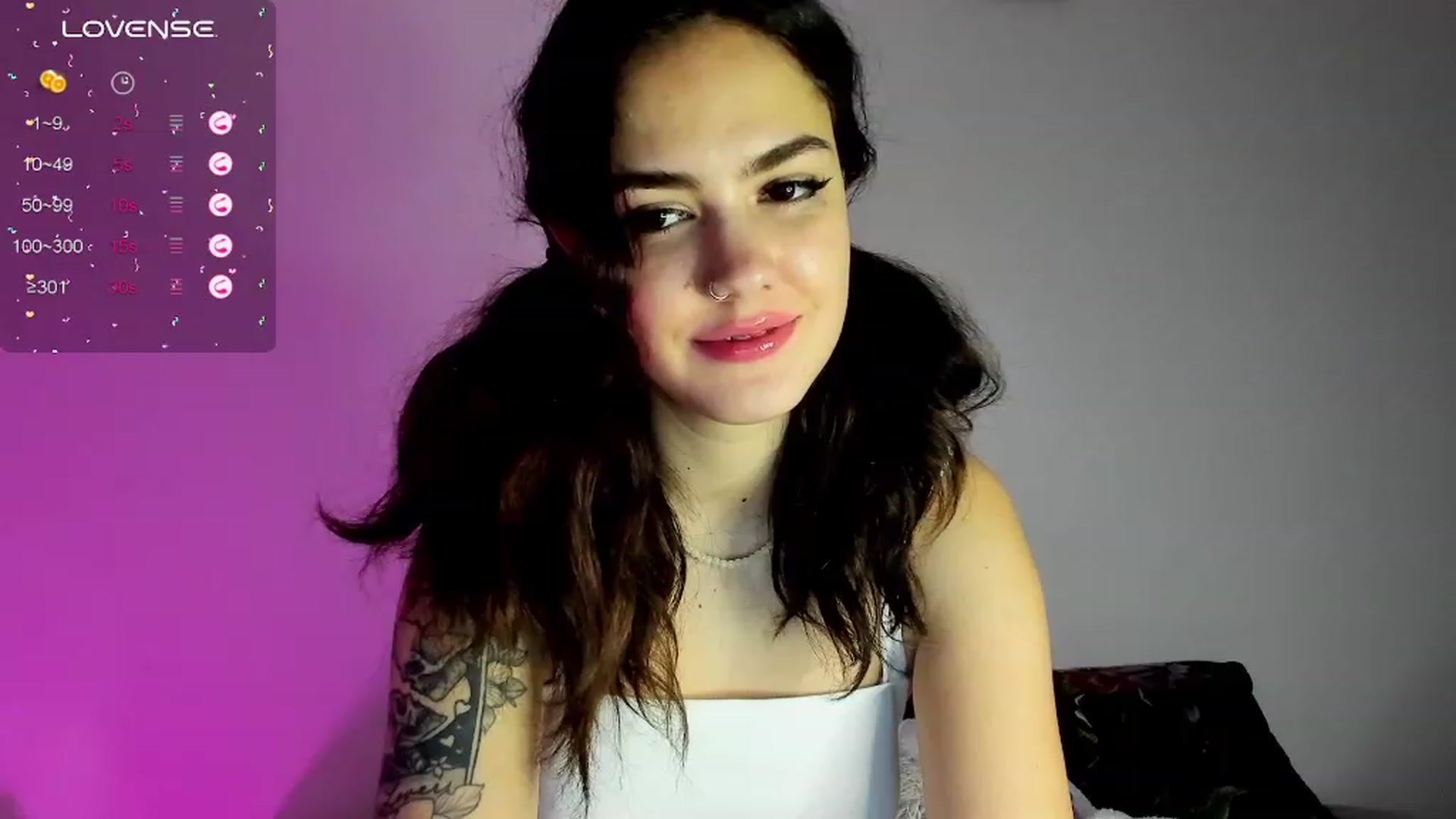 Gallery image thumbnail from EmmaCutiePie's myfreecams stream on, 01/30/2024, 20:59 image 19 of 20