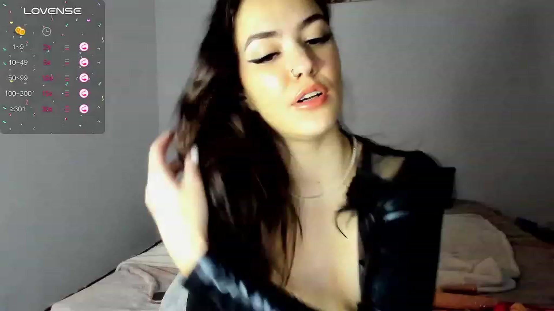 Gallery image thumbnail from EmmaCutiePie's myfreecams stream on, 02/06/2024, 16:59 image 5 of 20