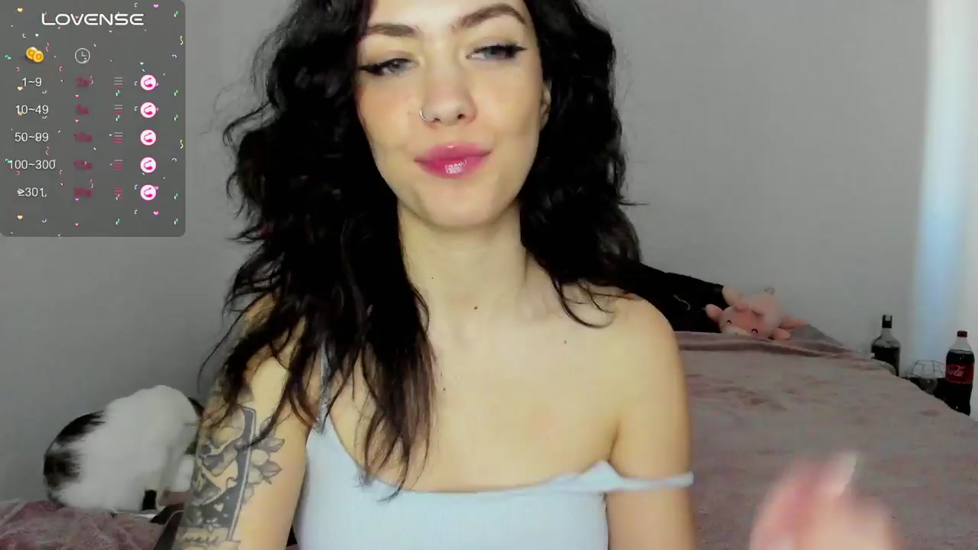 Gallery image thumbnail from EmmaCutiePie's myfreecams stream on, 03/29/2024, 16:48 image 12 of 20