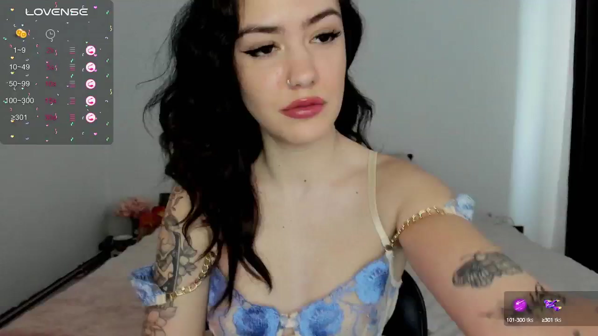 Gallery image thumbnail from EmmaCutiePie's myfreecams stream on, 05/03/2024, 13:12 image 2 of 20