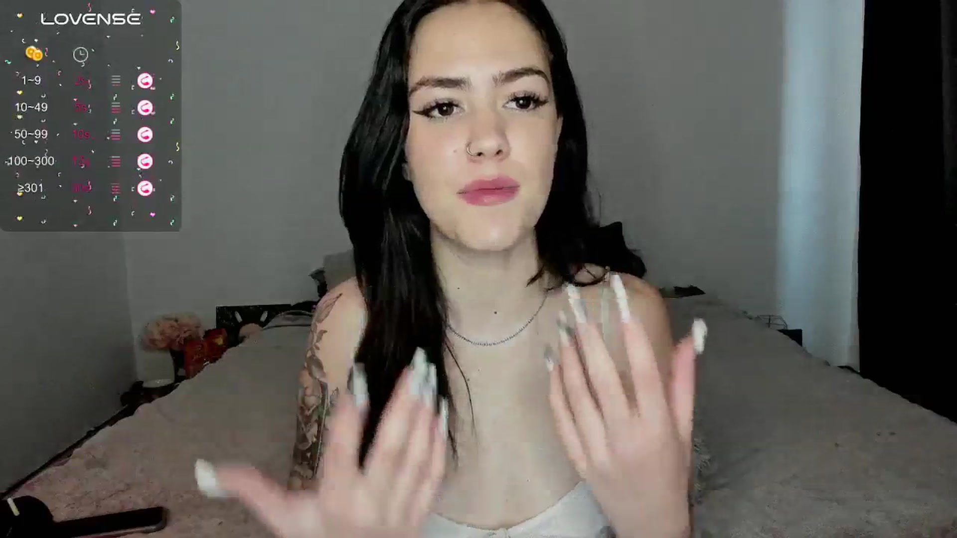 Gallery image thumbnail from EmmaCutiePie's myfreecams stream on, 05/07/2024, 15:42 image 6 of 20