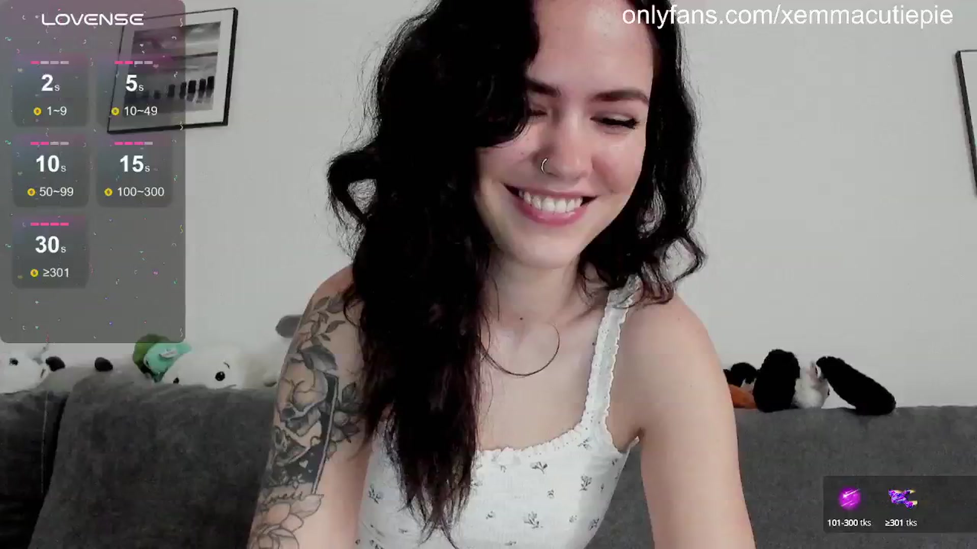 Gallery image thumbnail from EmmaCutiePie's myfreecams stream on, 06/25/2024, 11:47 image 7 of 20