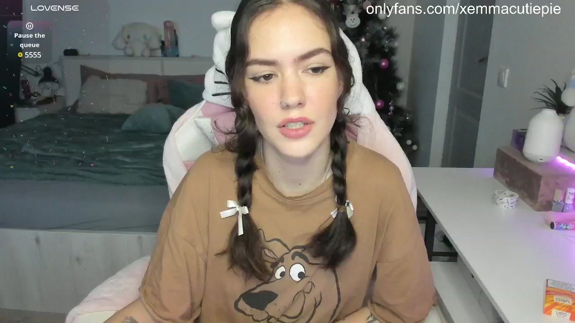 Gallery image thumbnail from EmmaCutiePie's myfreecams stream on, 01/31/2025, 17:18 image 2 of 20